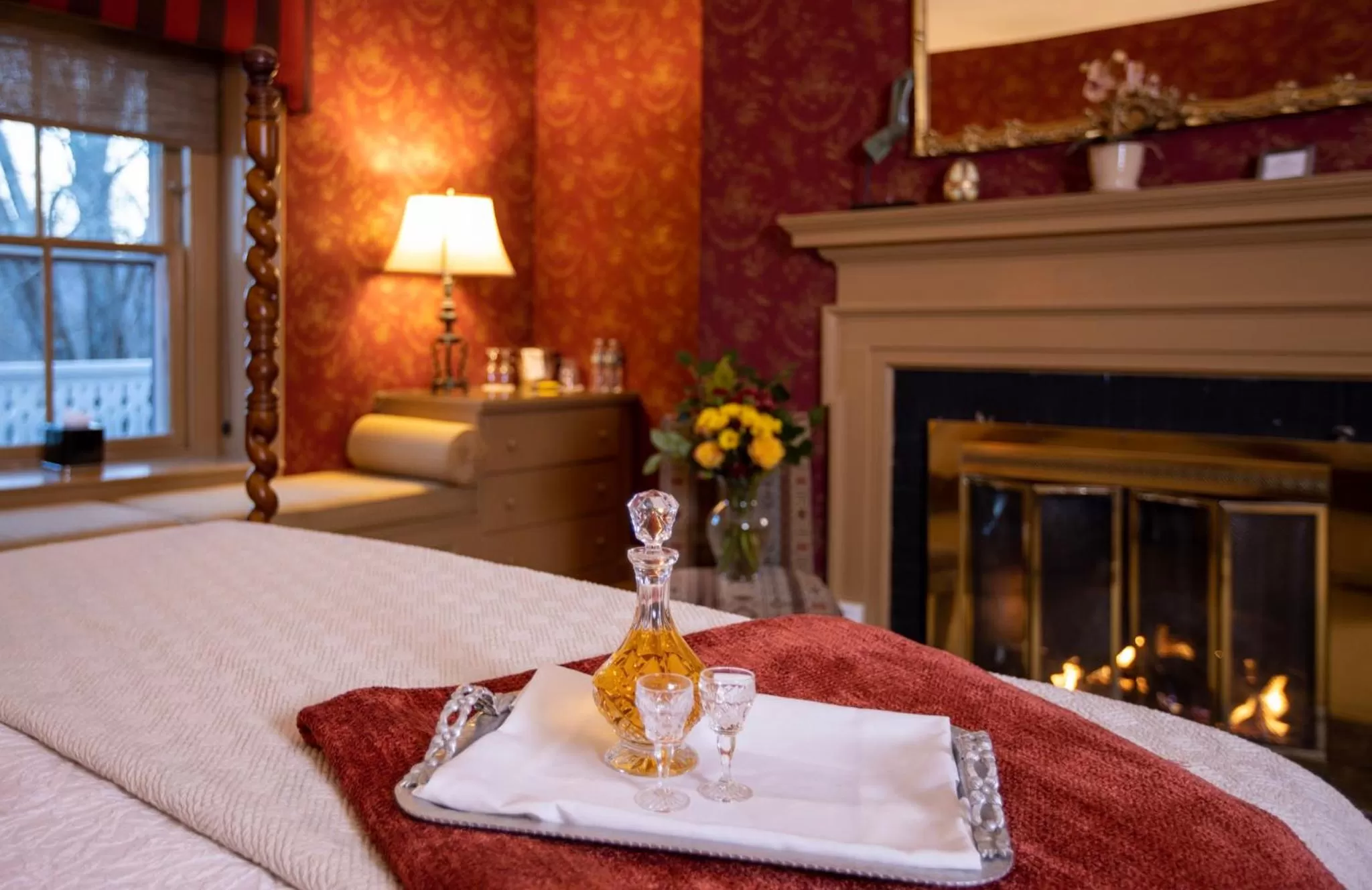 flat iron, Bed in Woolverton Inn