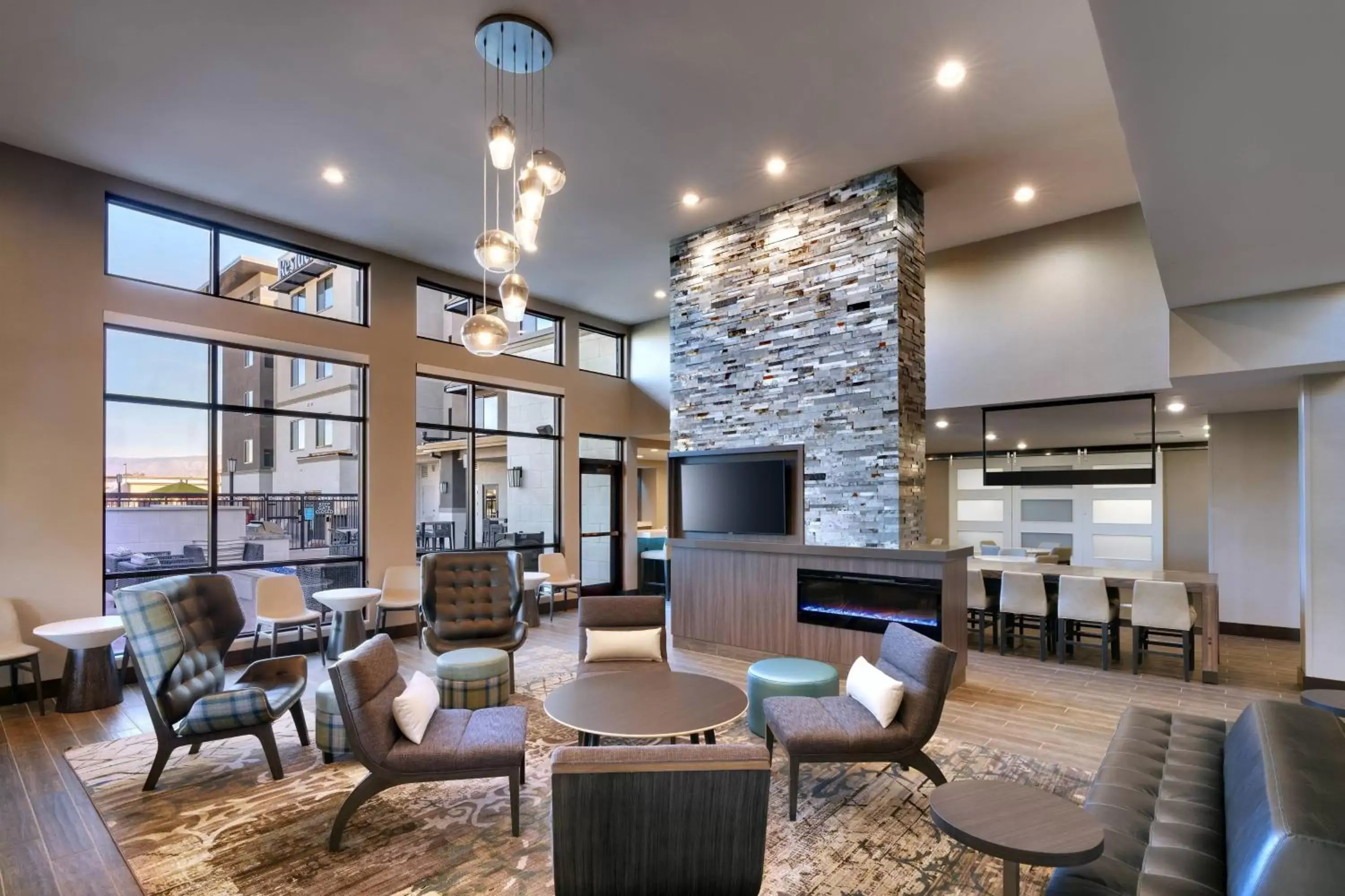 Lobby or reception, Lounge/Bar in Residence Inn by Marriott La Quinta