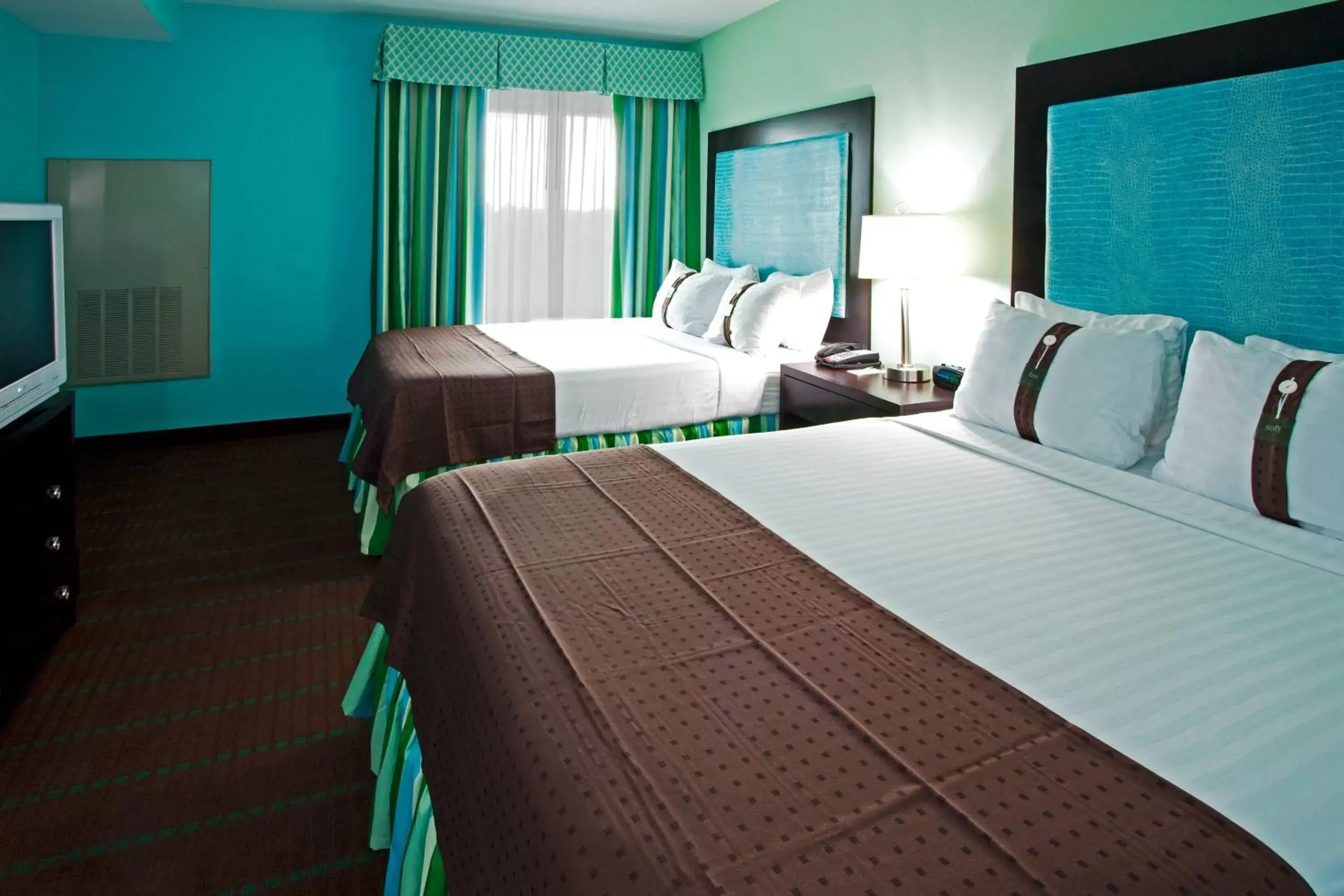 Photo of the whole room, Bed in Holiday Inn Hotel & Suites Ocala Conference Center, an IHG Hotel