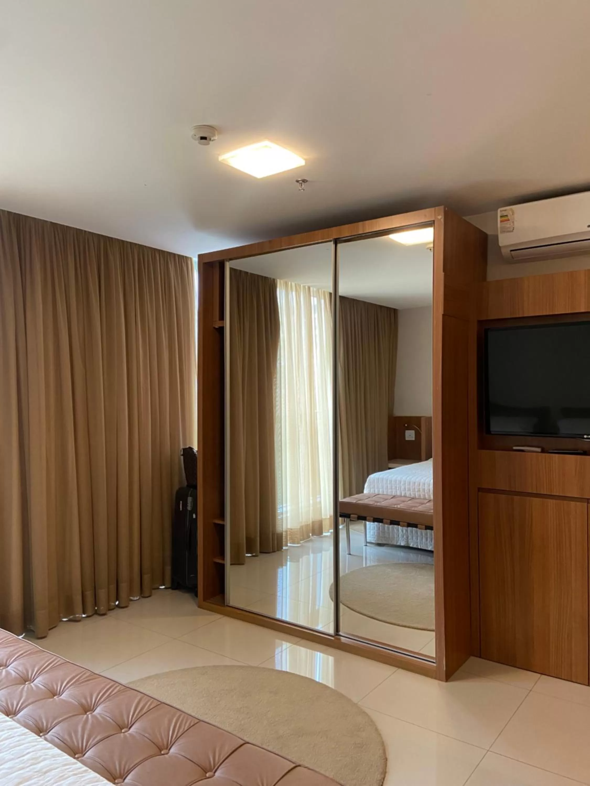 Bed in Flat em Ed Jade hotel