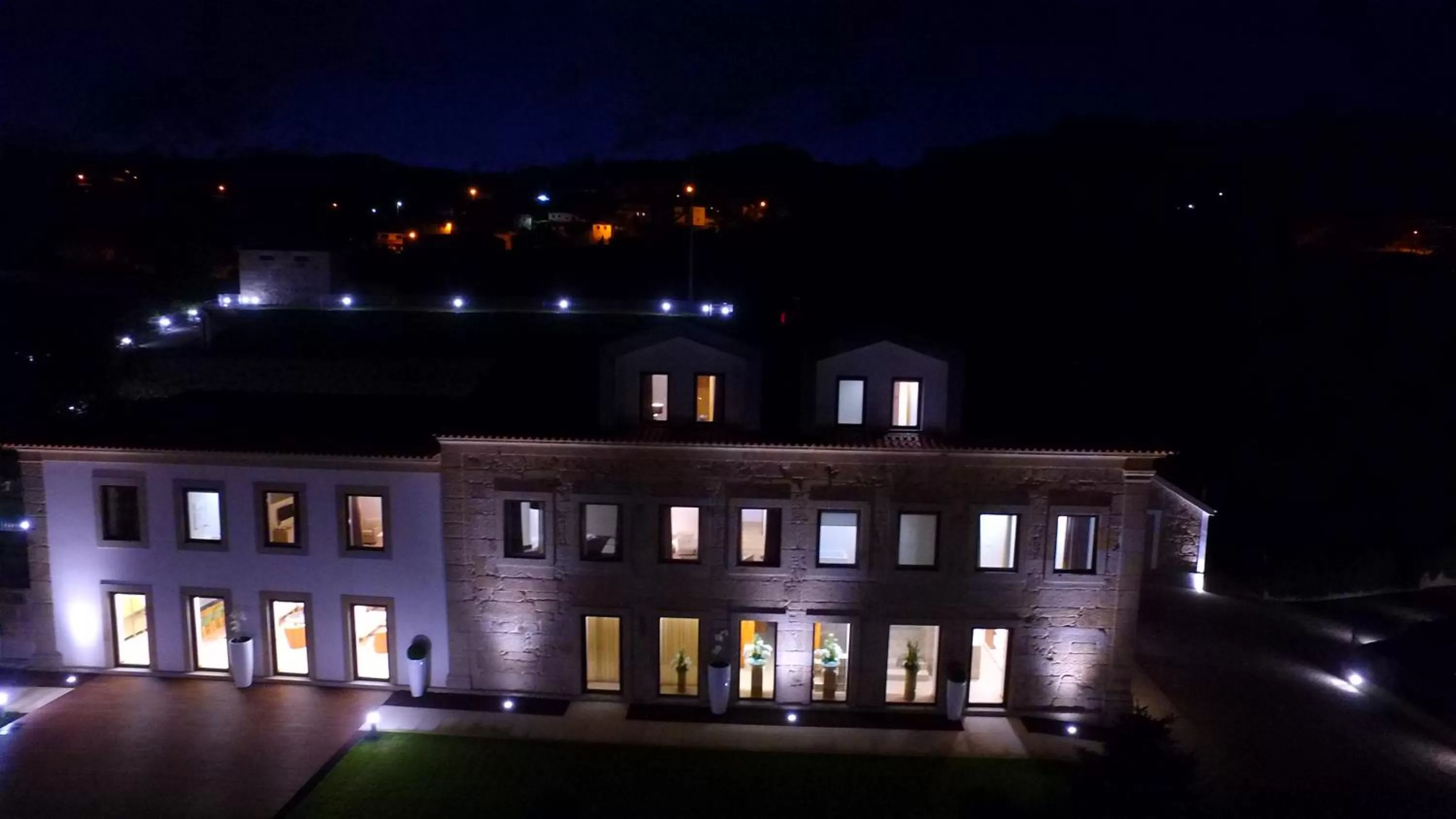 Night in Hotel Rural Quinta das Quintães