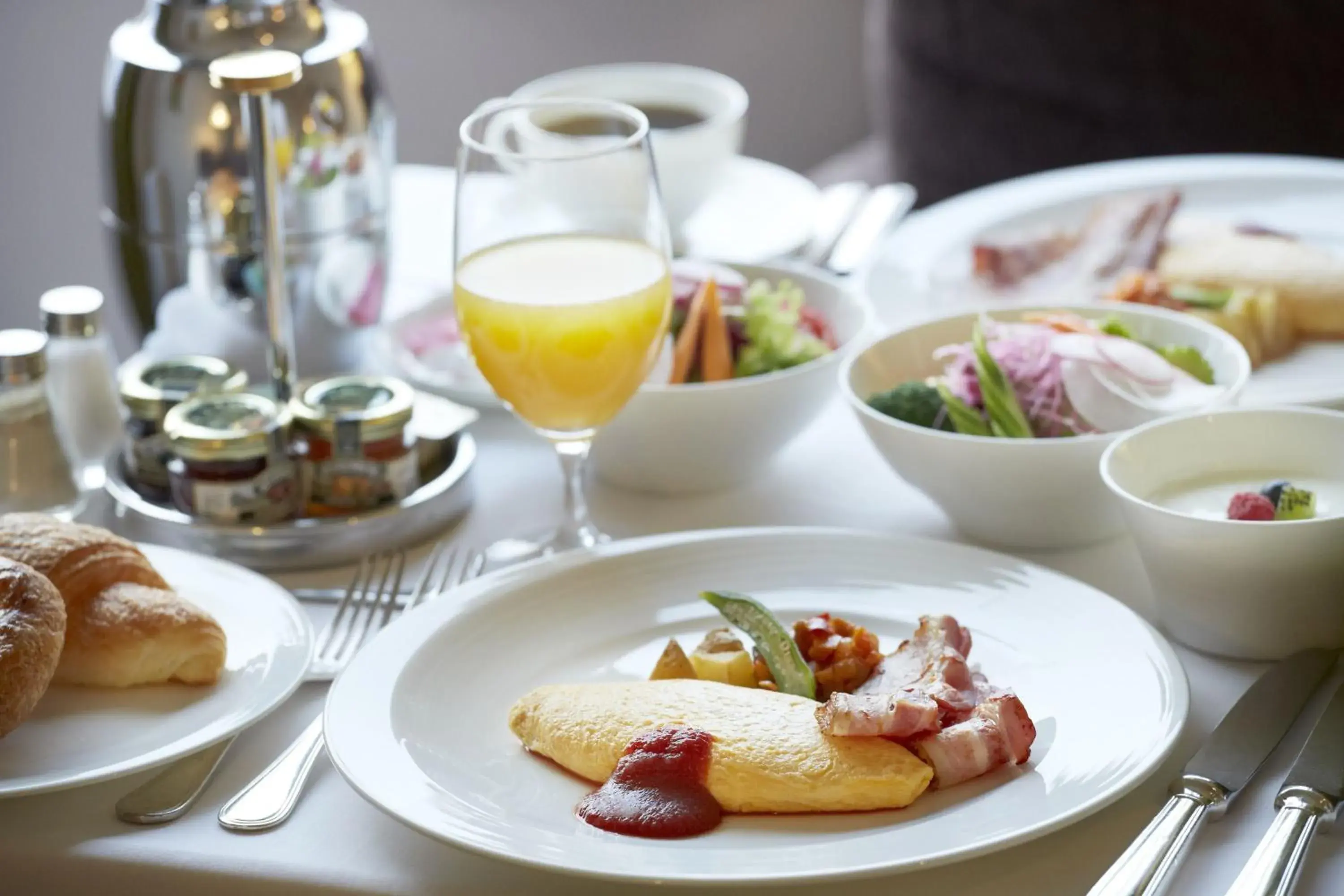 American breakfast in The Prince Sakura Tower Tokyo, Autograph Collection American breakfast in The Prince Sakura Tower Tokyo, Autograph Collection
