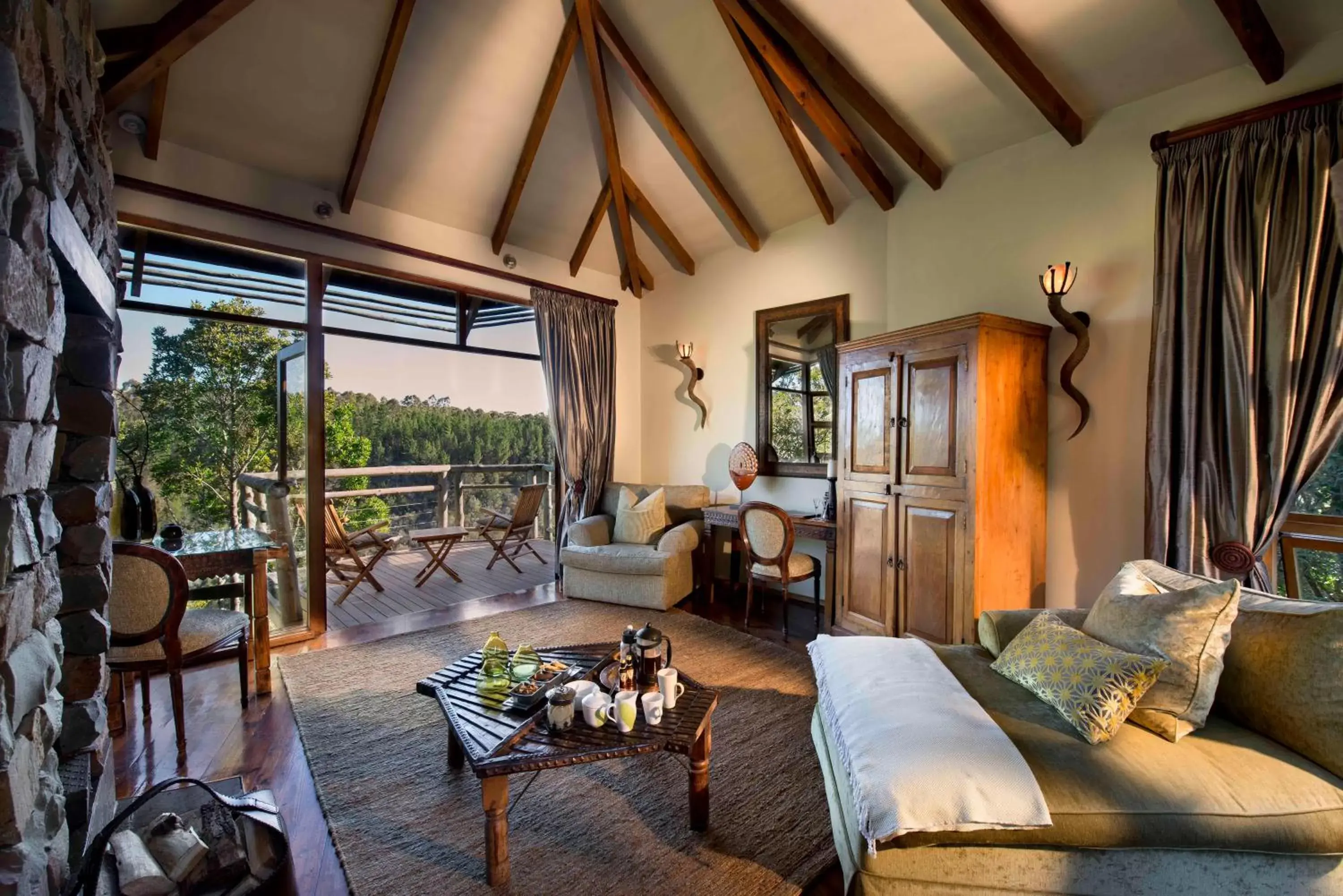 Balcony/Terrace, Seating Area in Tsala Treetop Lodge