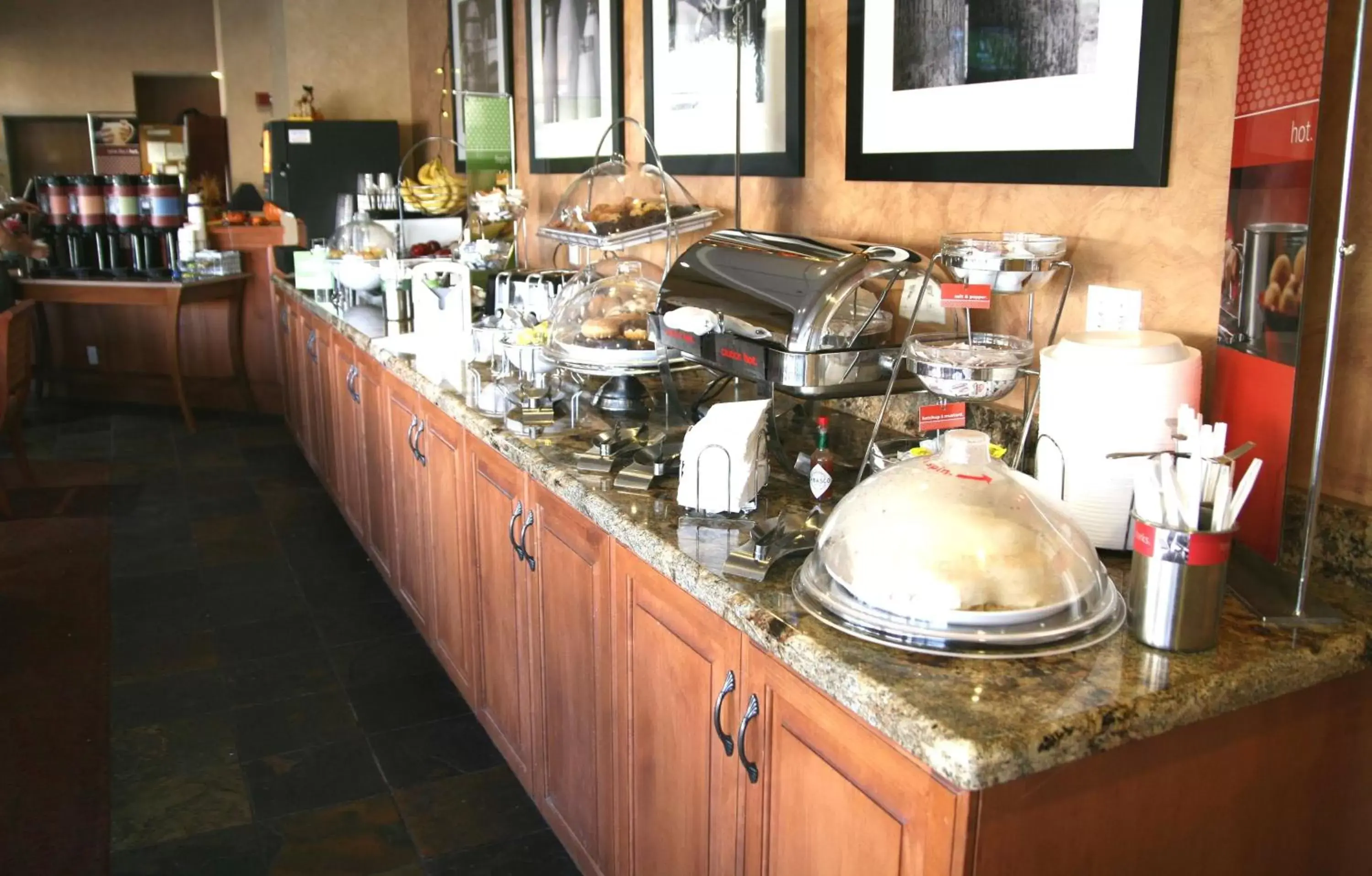Dining area, Restaurant/Places to Eat in Hampton Inn Salt Lake City-Layton