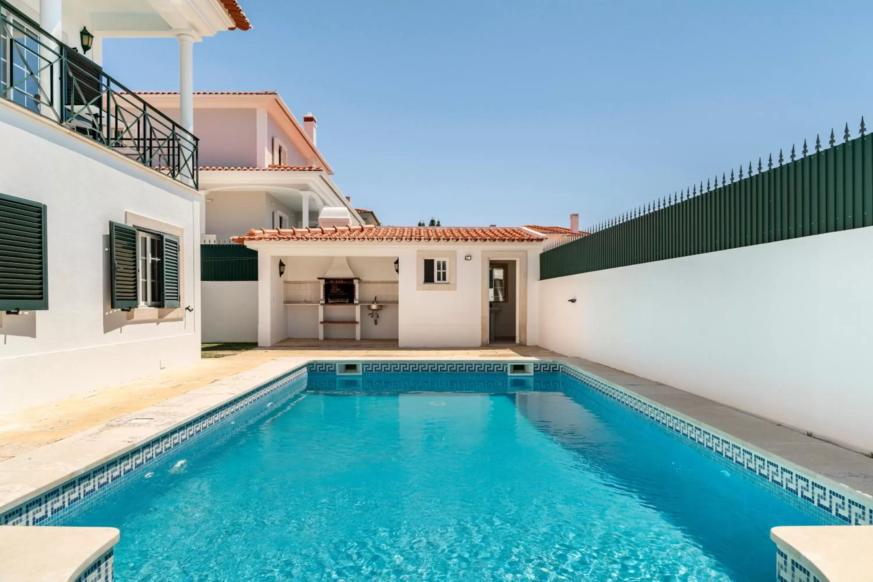 Swimming Pool in Villa Privée Cascais