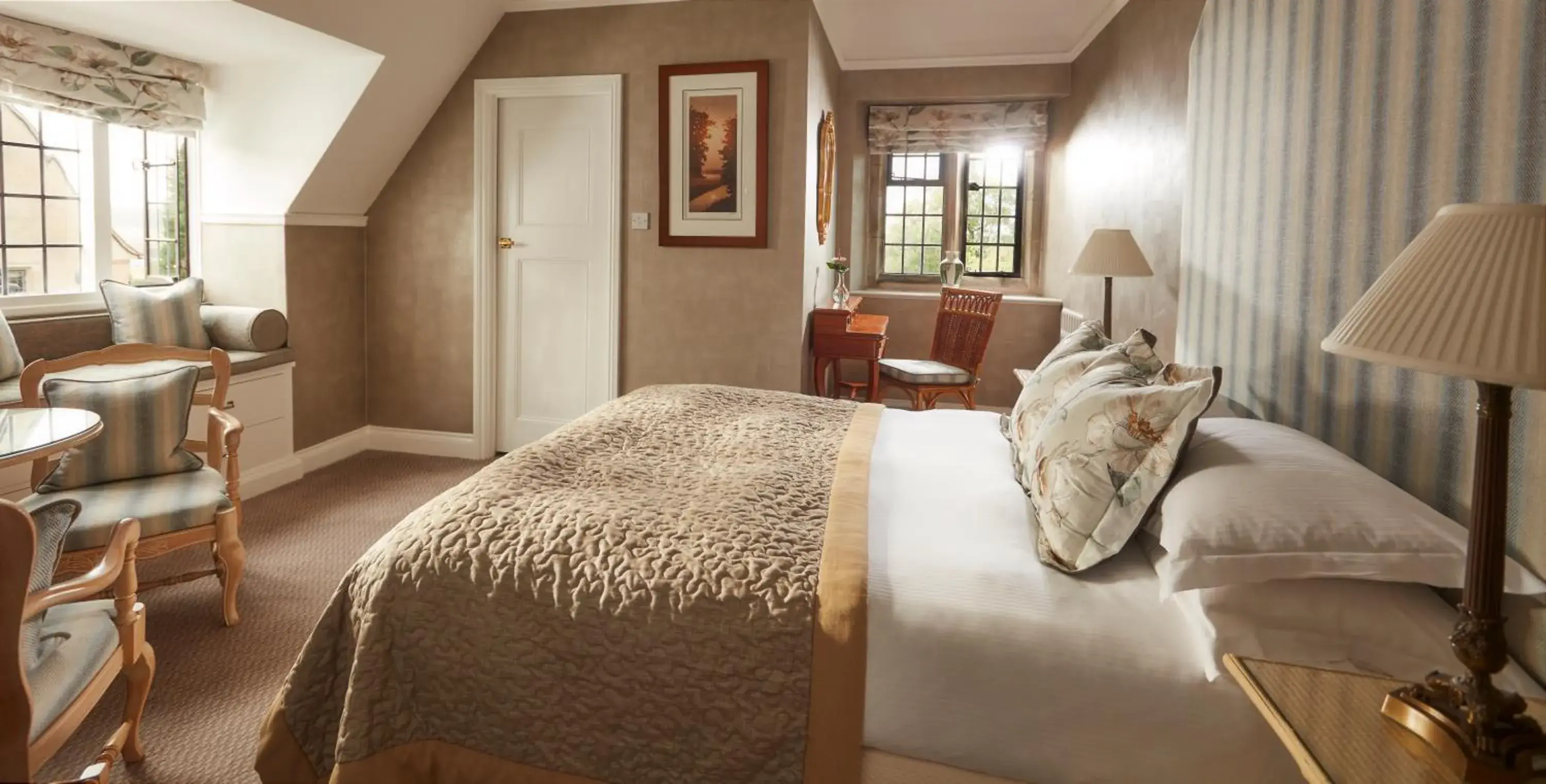 Photo of the whole room, Bed in Mallory Court Country House Hotel & Spa