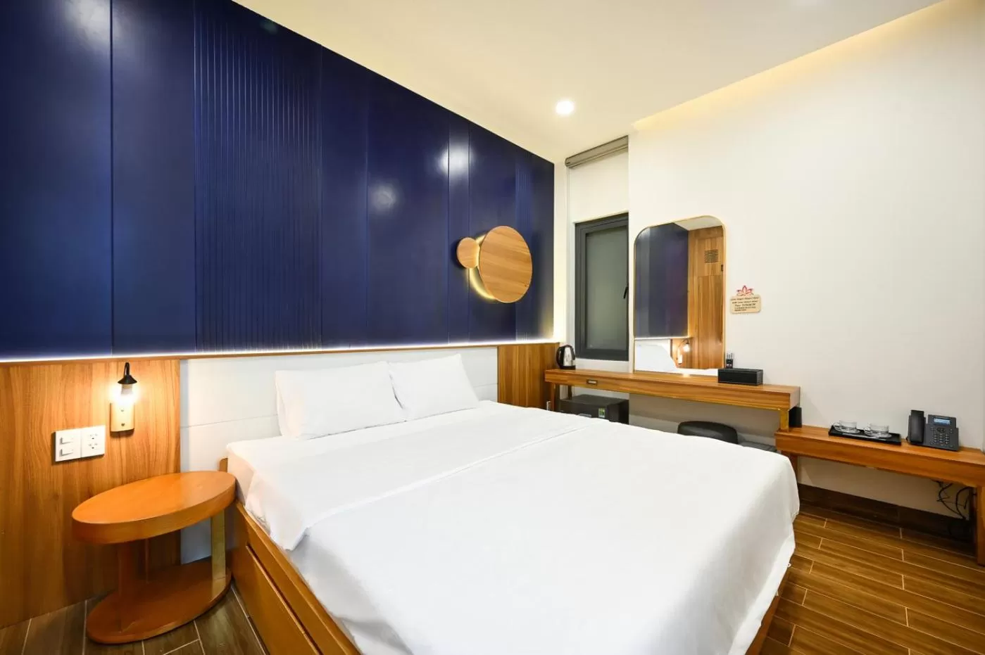 Bed in Lotus Airport Hotel Saigon