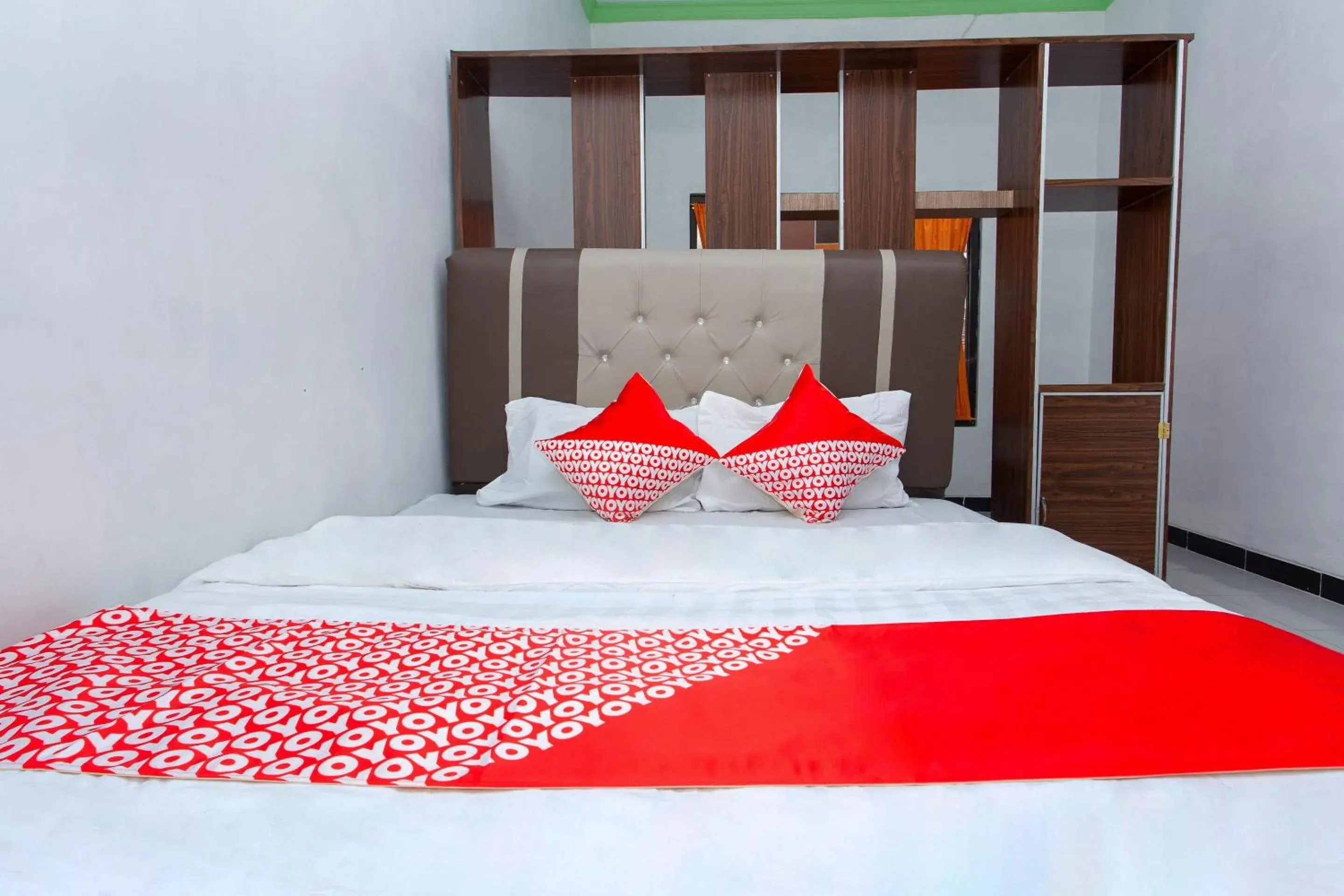 Bedroom, Bed in SUPER OYO 2873 Griya Annisa