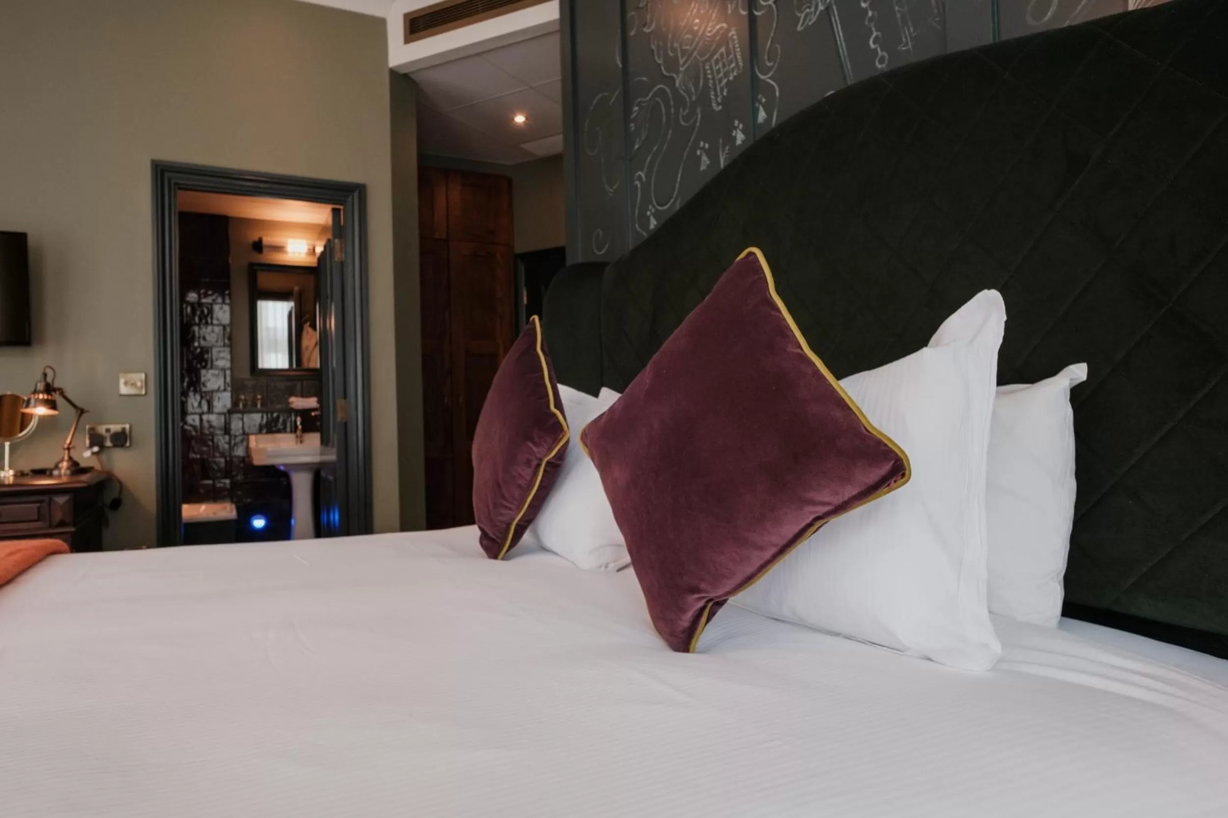 Bed in The Sanctuary House Hotel