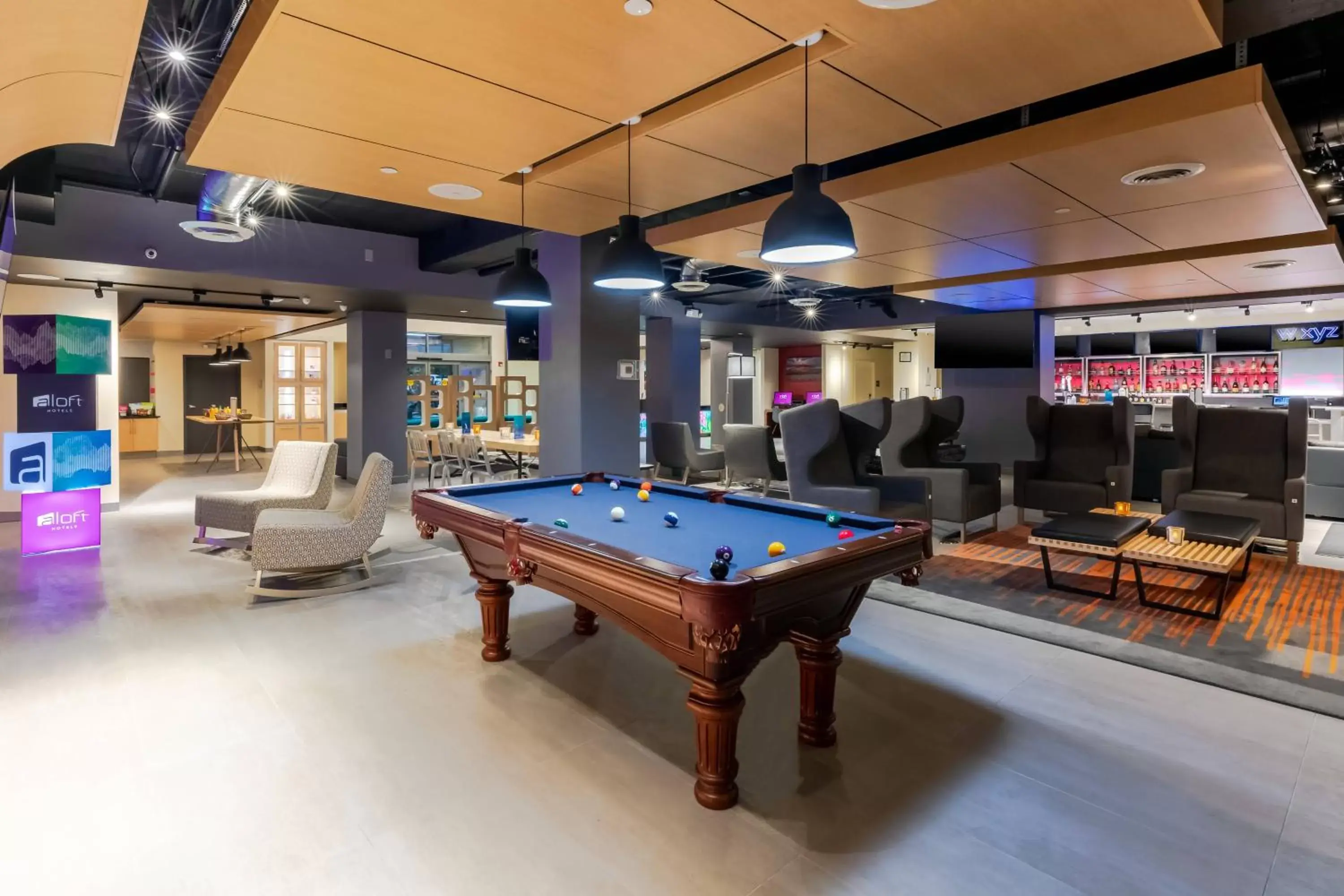 Lounge or bar, Billiards in Aloft Columbia Harbison