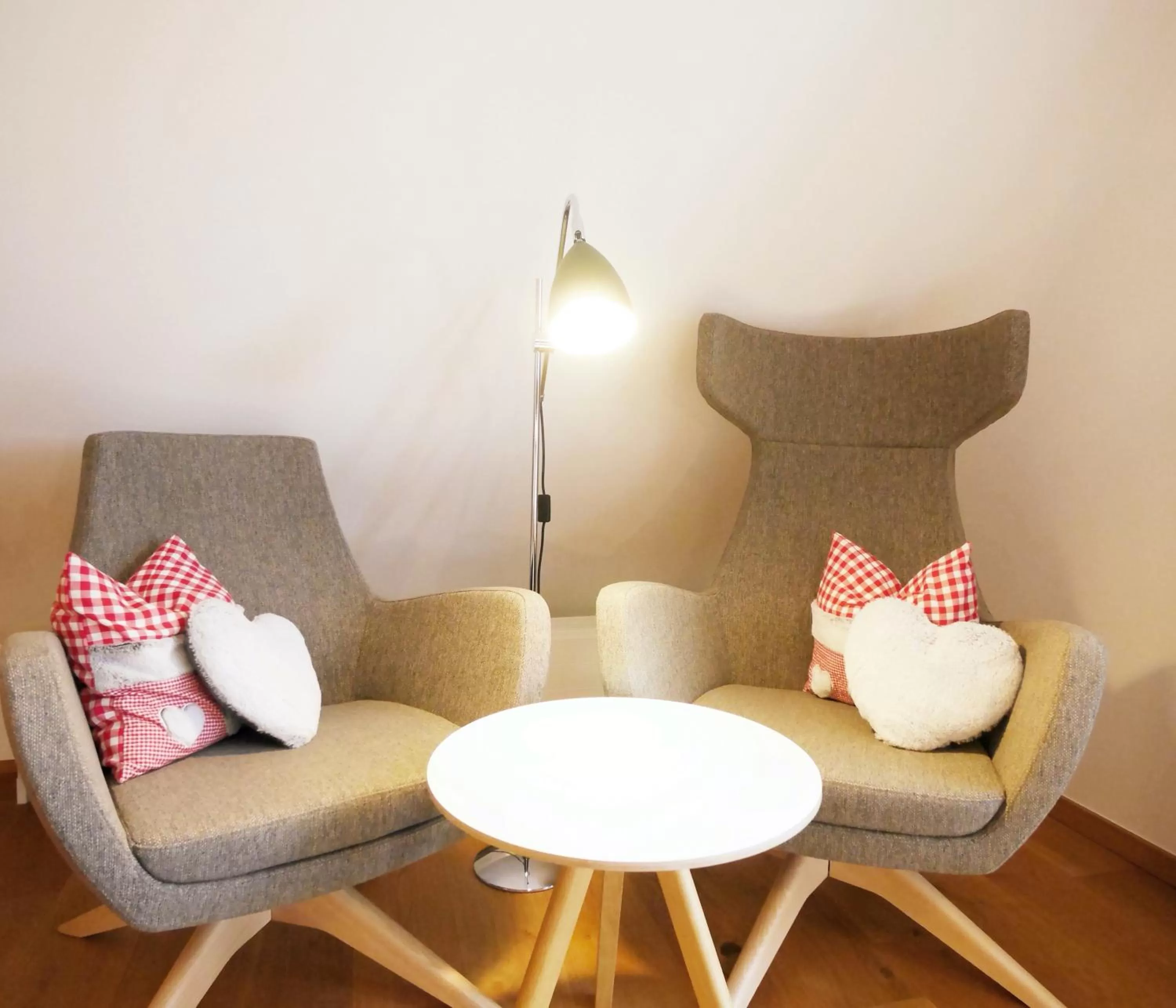 Seating area in Berghotel Zollersteighof