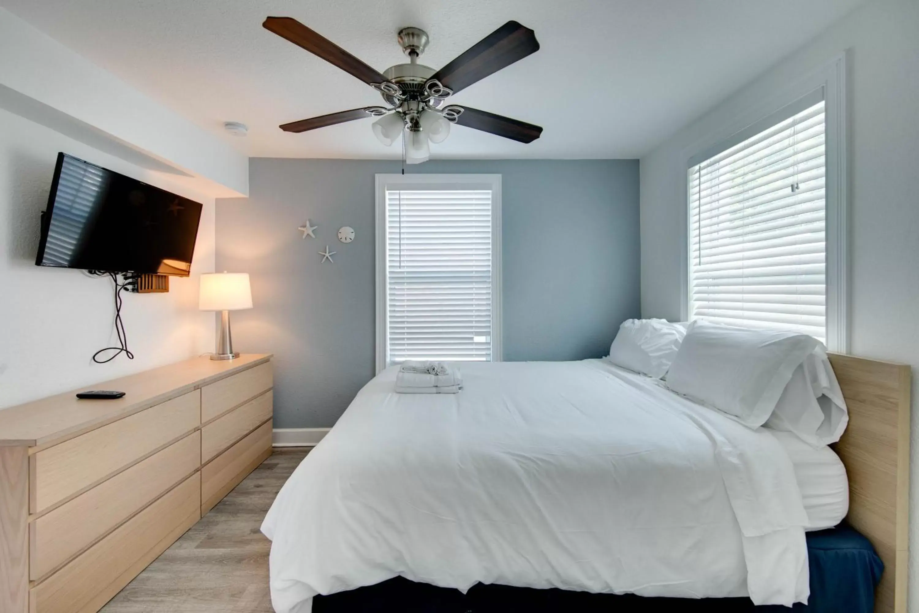 Silver Sands Silver Sands