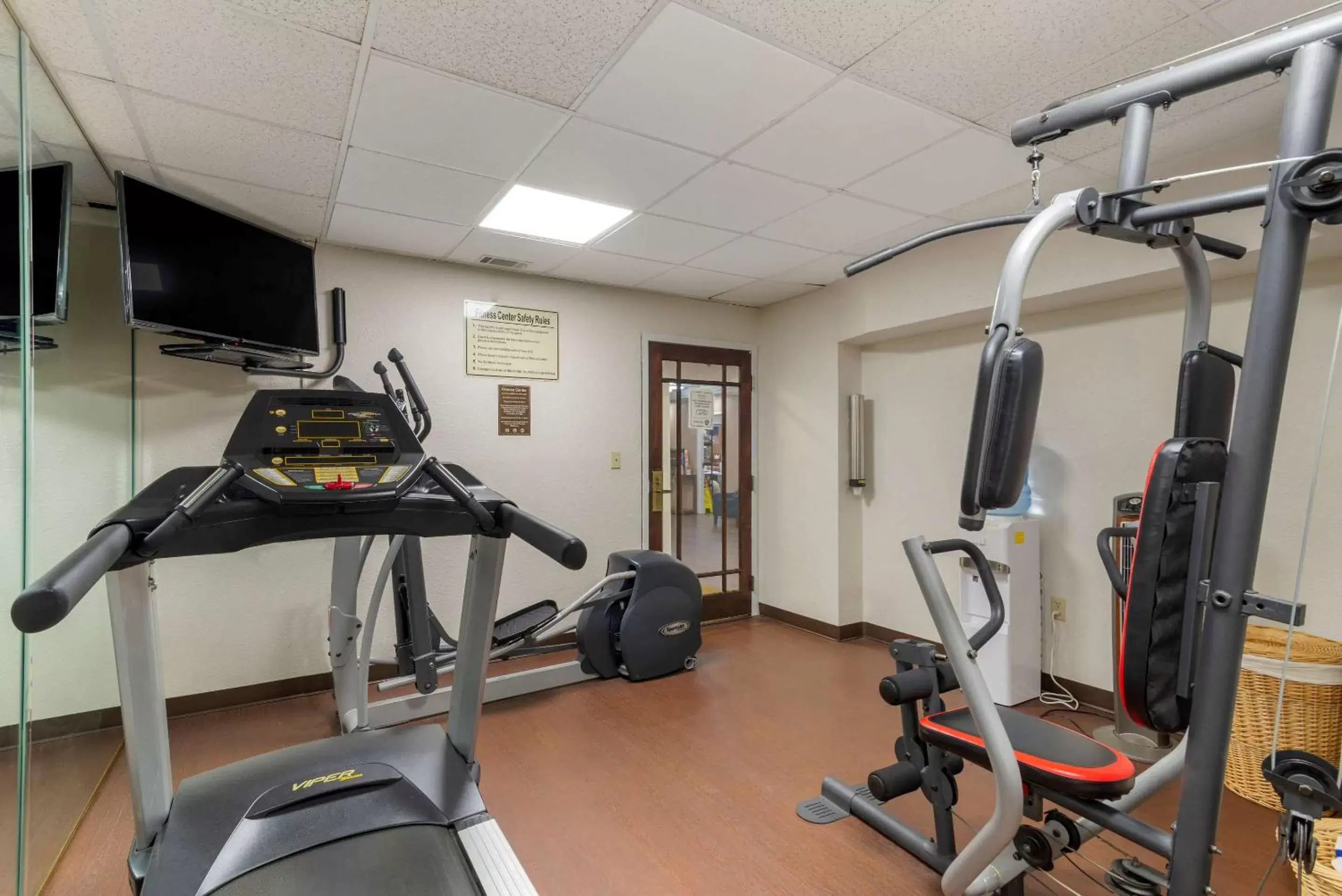 Fitness centre/facilities, Fitness Center/Facilities in Comfort Inn & Suites - near Robins Air Force Base Main Gate