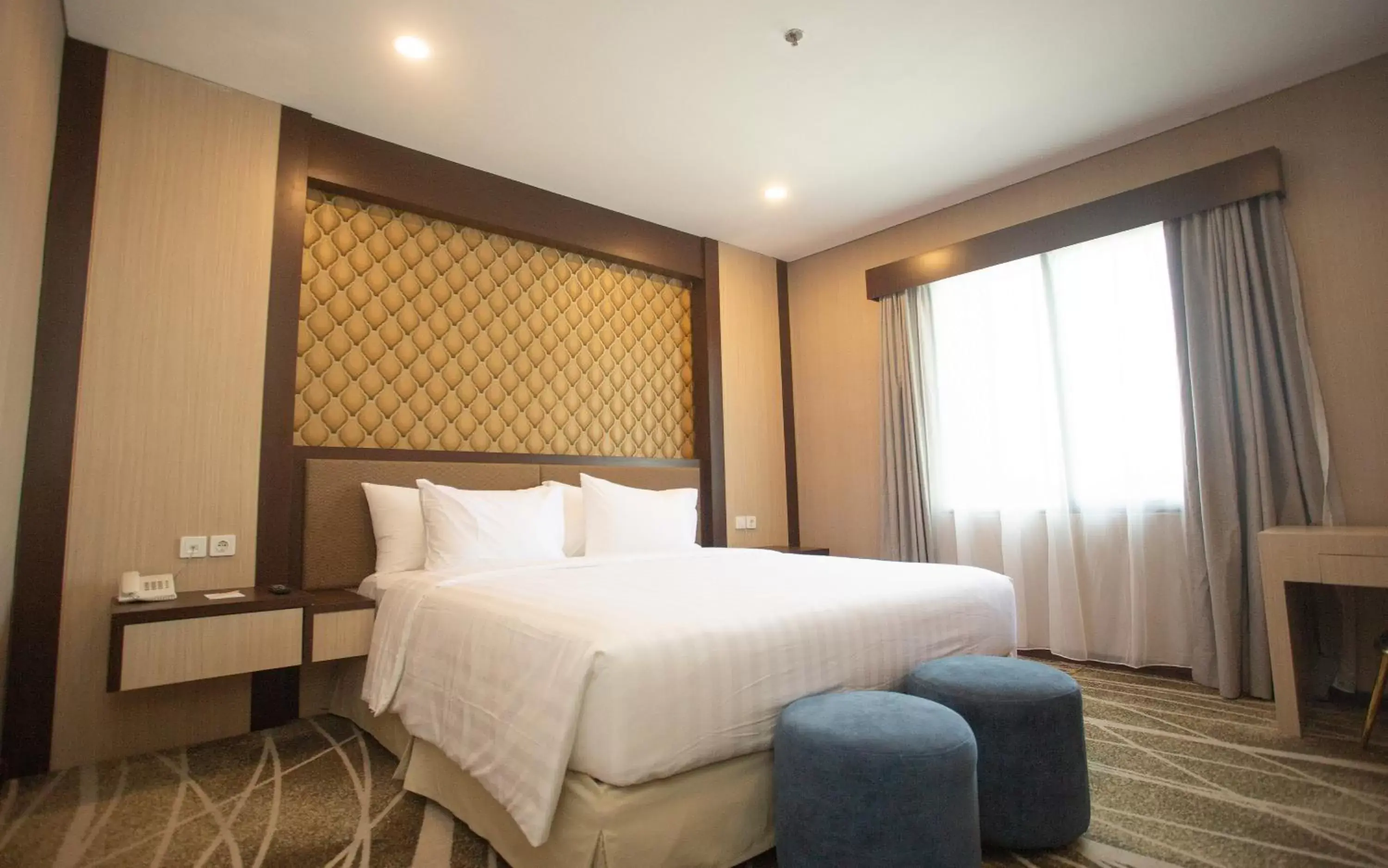 Bedroom, Bed in Best Western Batang Garing