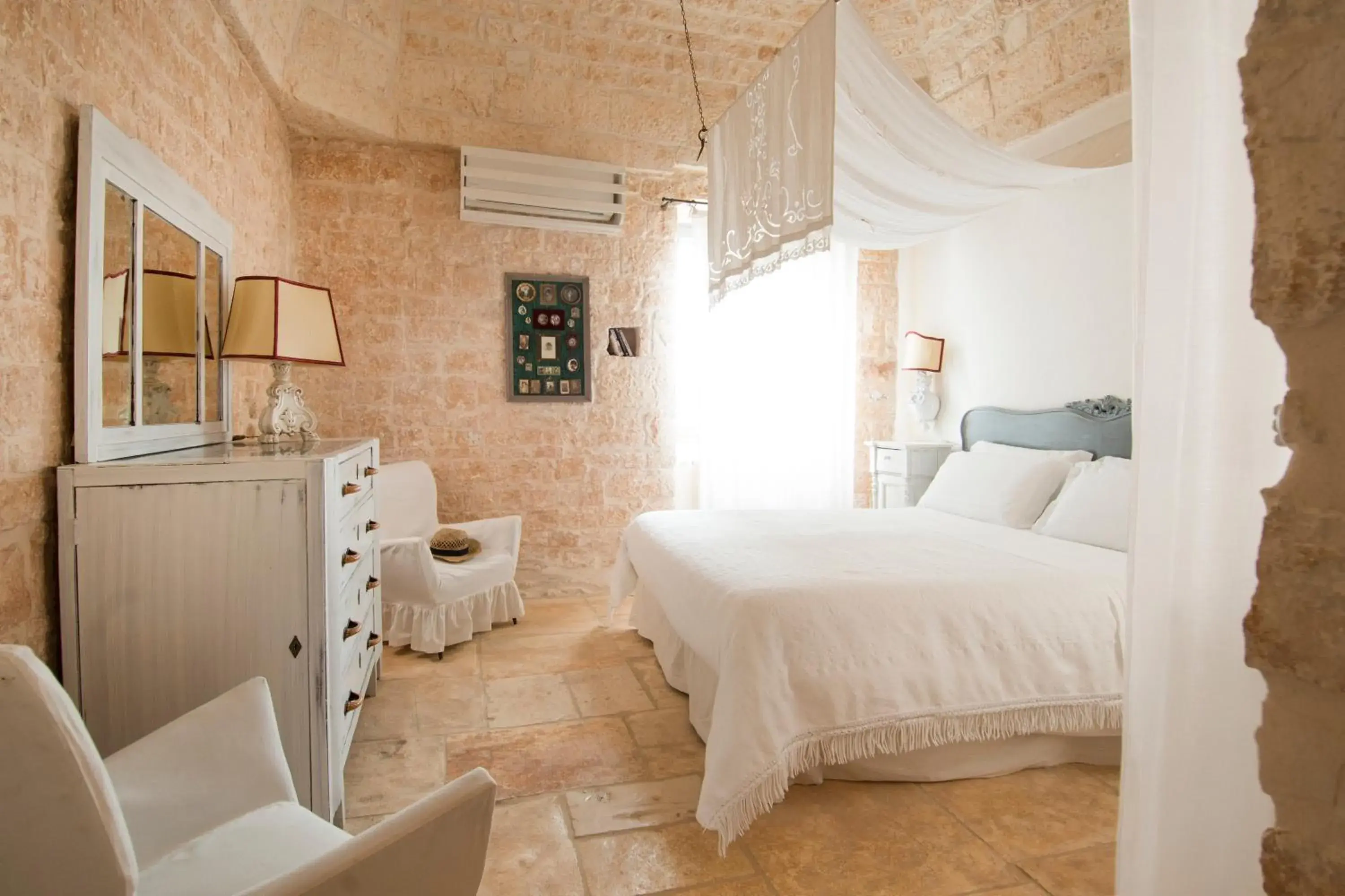 Bedroom in Masseria Salinola