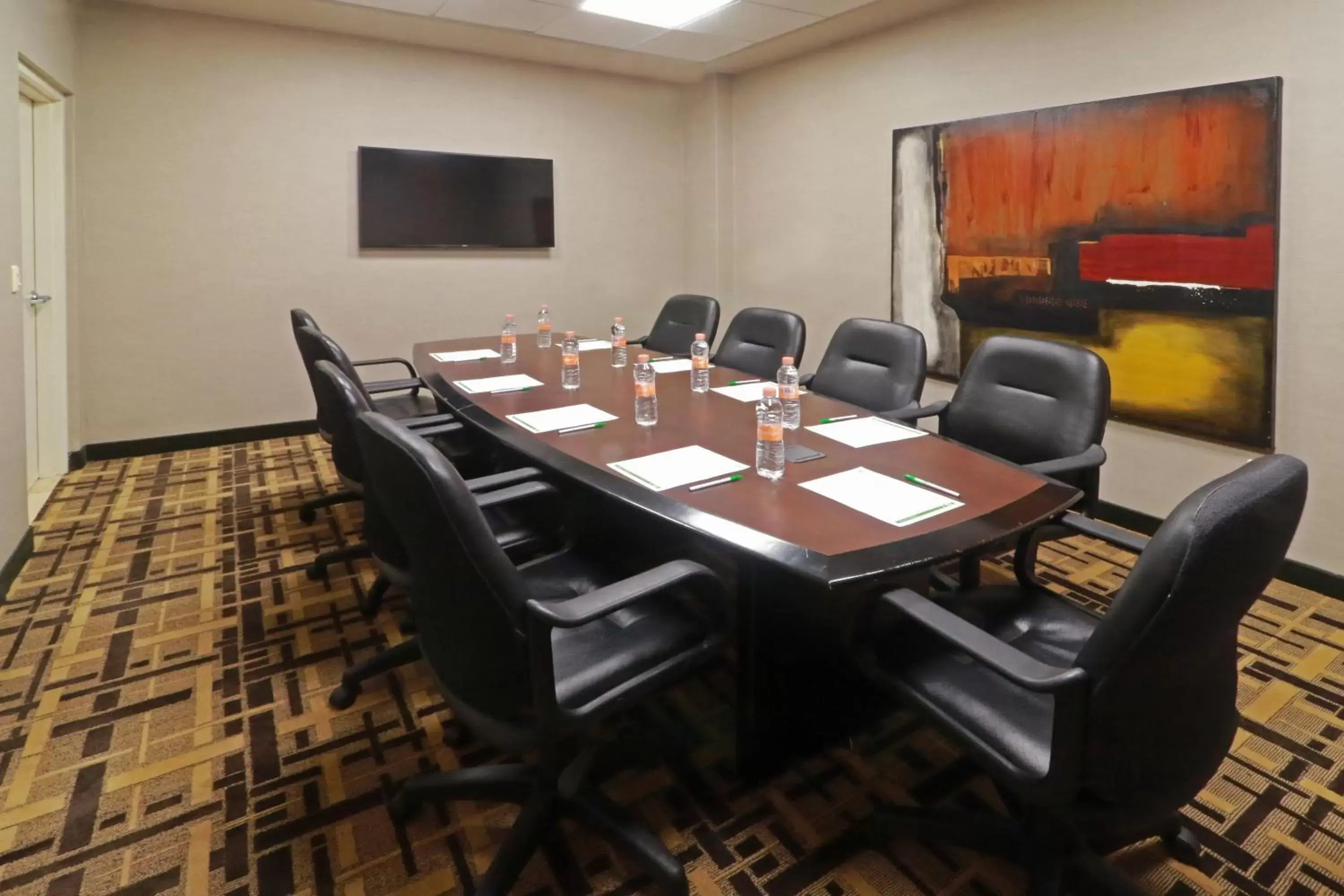 Meeting/conference room in Holiday Inn Reynosa Industrial Poniente, an IHG Hotel