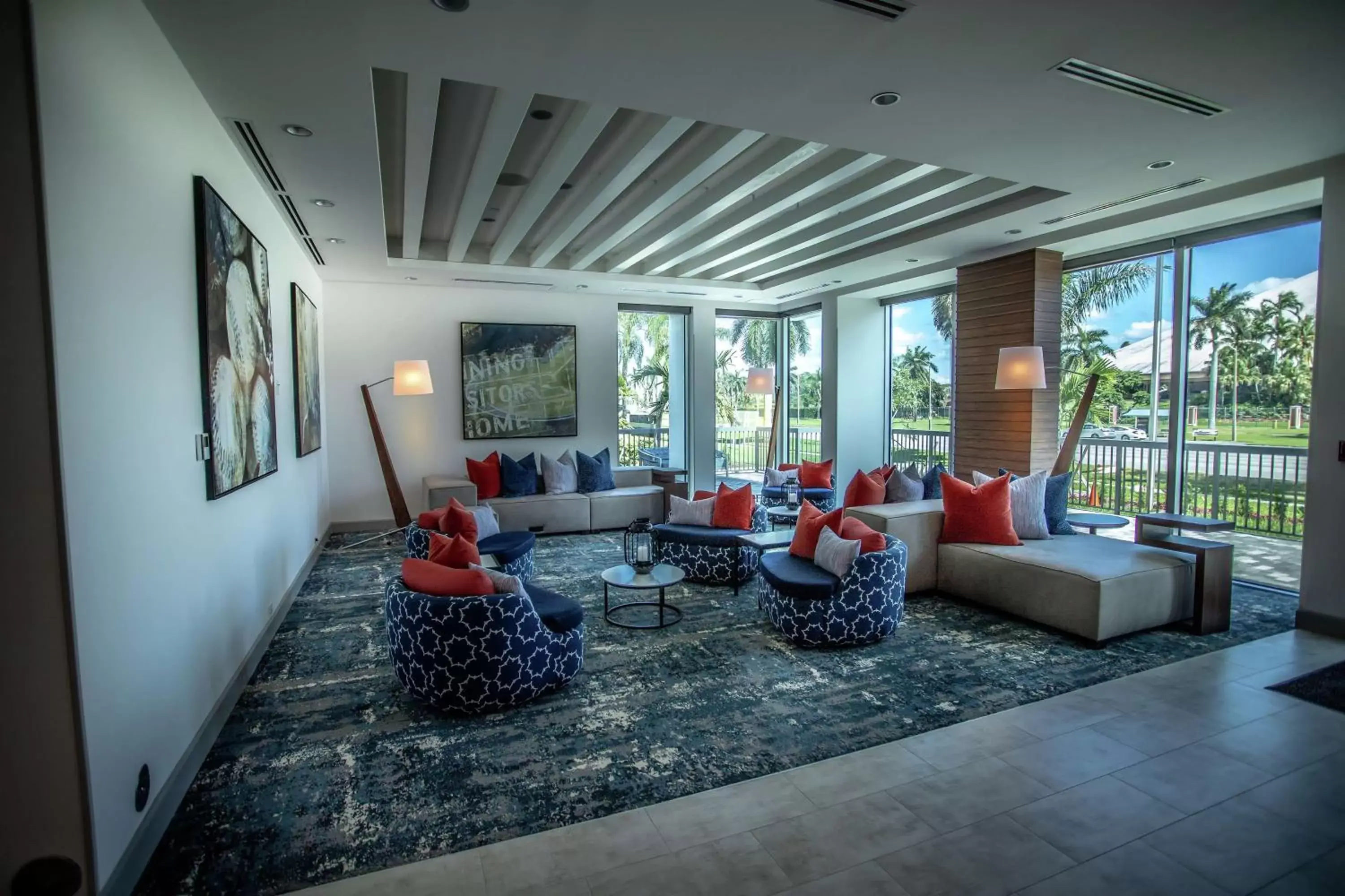 Lobby or reception in Hilton Garden Inn West Palm Beach I95 Outlets