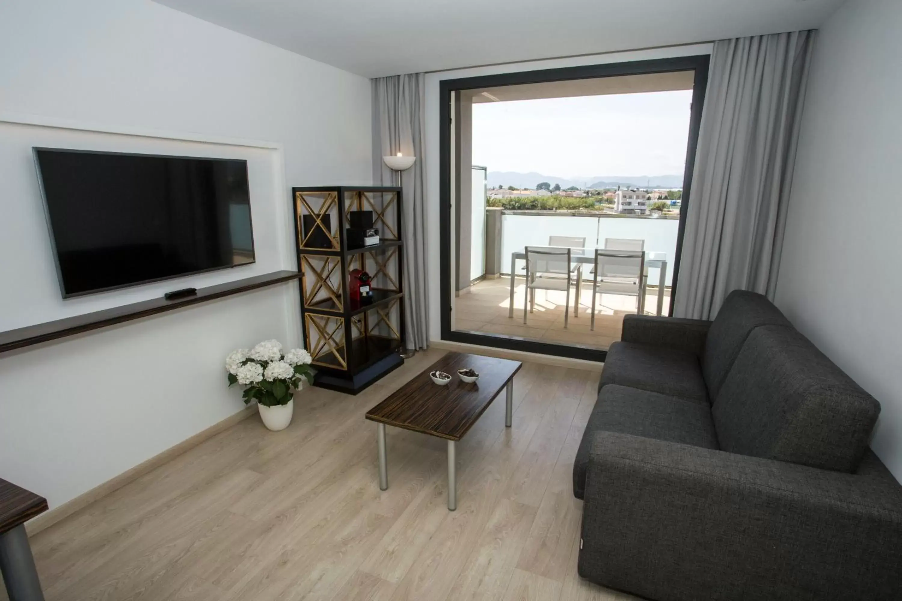 Living room, Seating Area in ApartHotel Playa Oliva