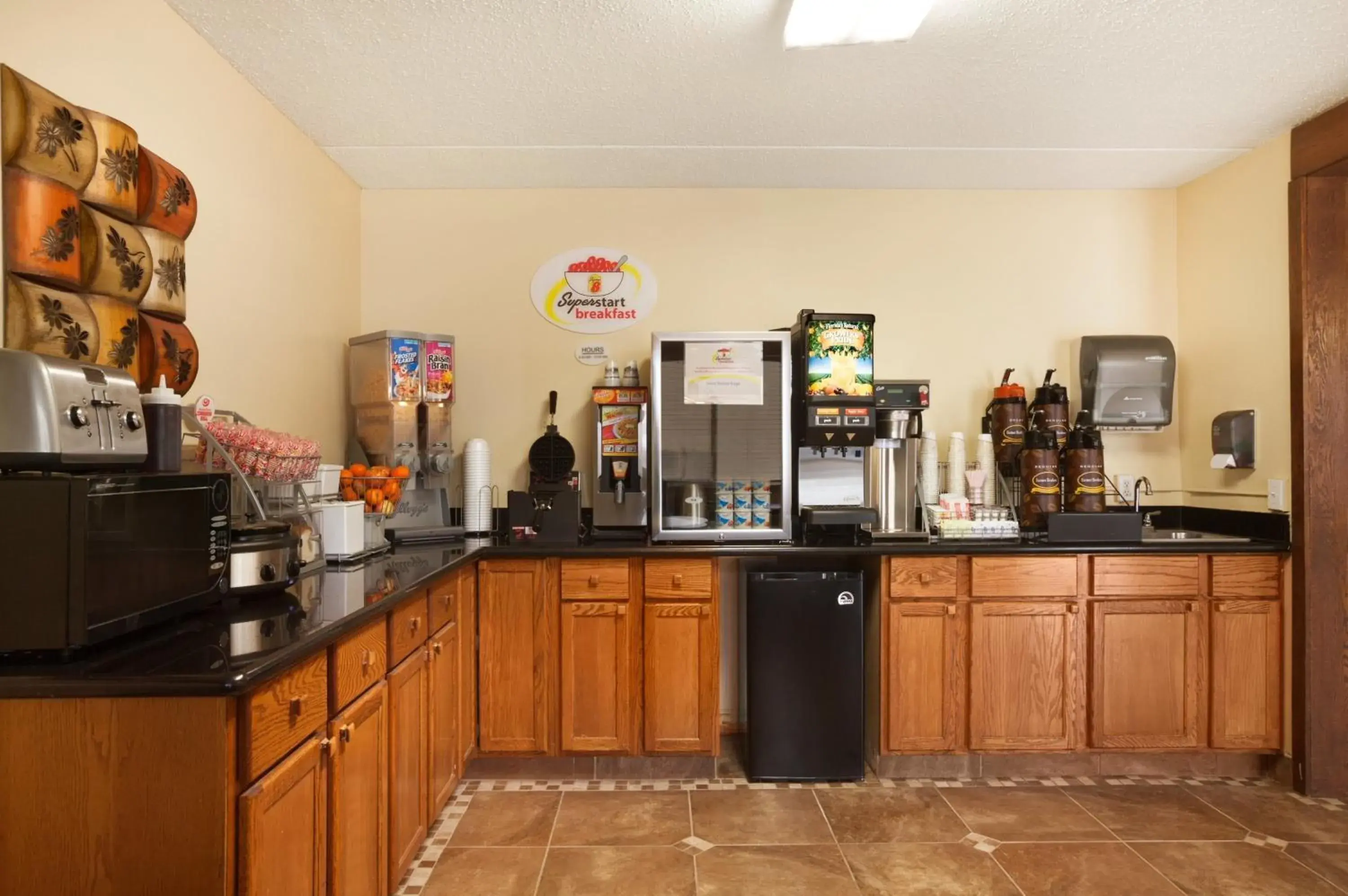 Restaurant/places to eat in Super 8 by Wyndham West Fargo Main Ave ND Restaurant/places to eat in Super 8 by Wyndham West Fargo Main Ave ND