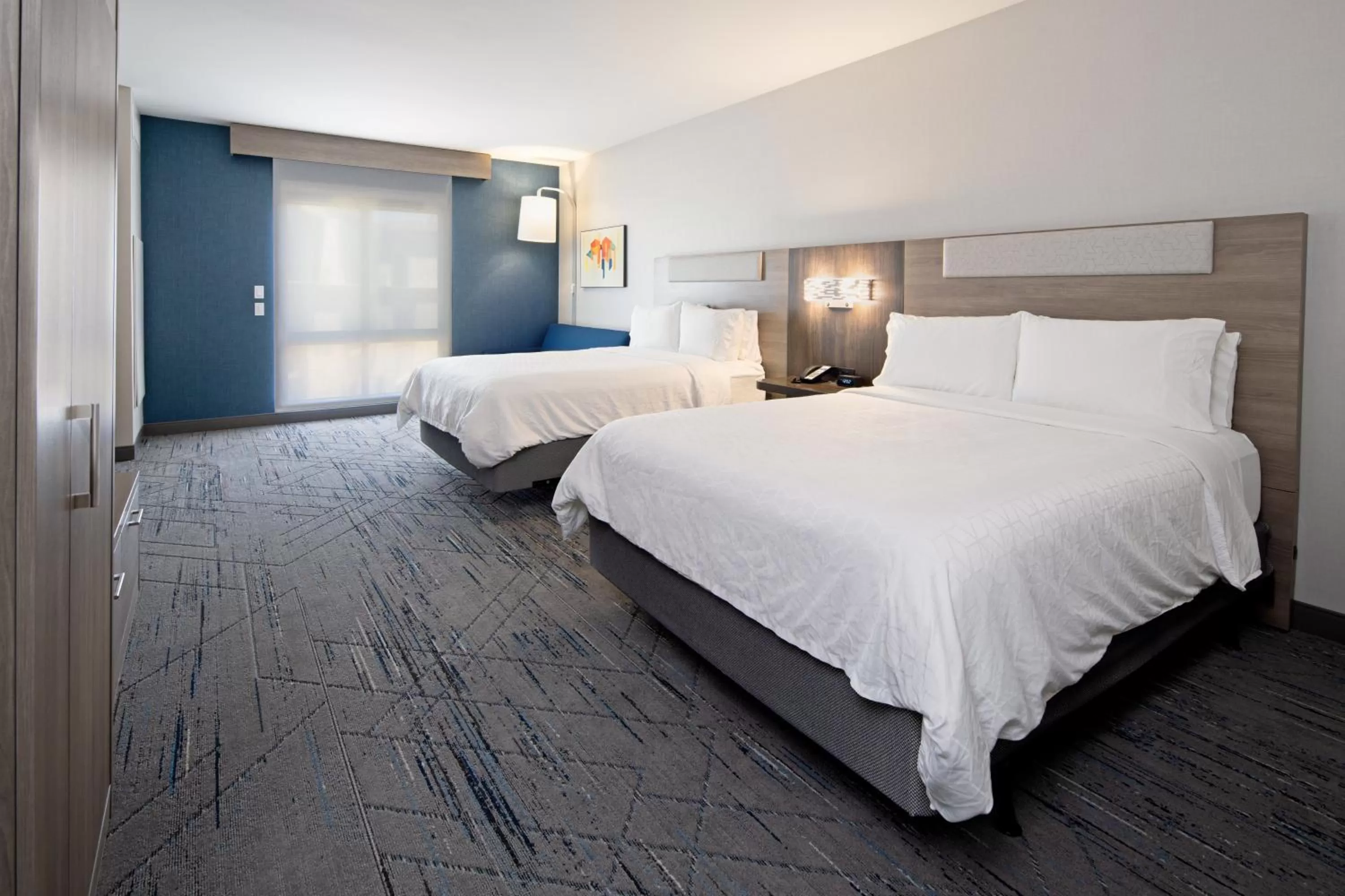 Photo of the whole room, Bed in Holiday Inn Express & Suites - Valencia - Santa Clarita by IHG