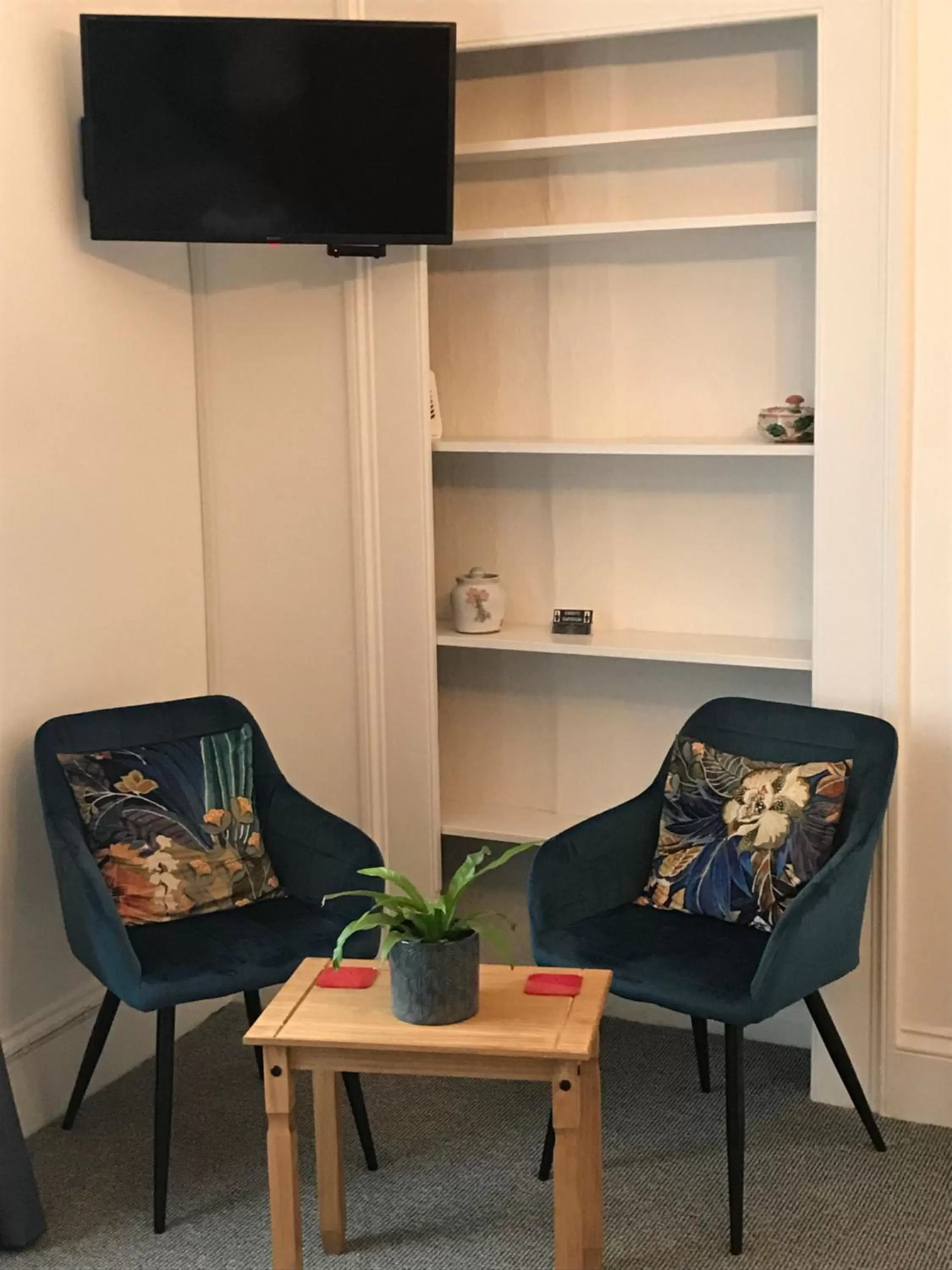 Seating Area in The Tavistock Inn