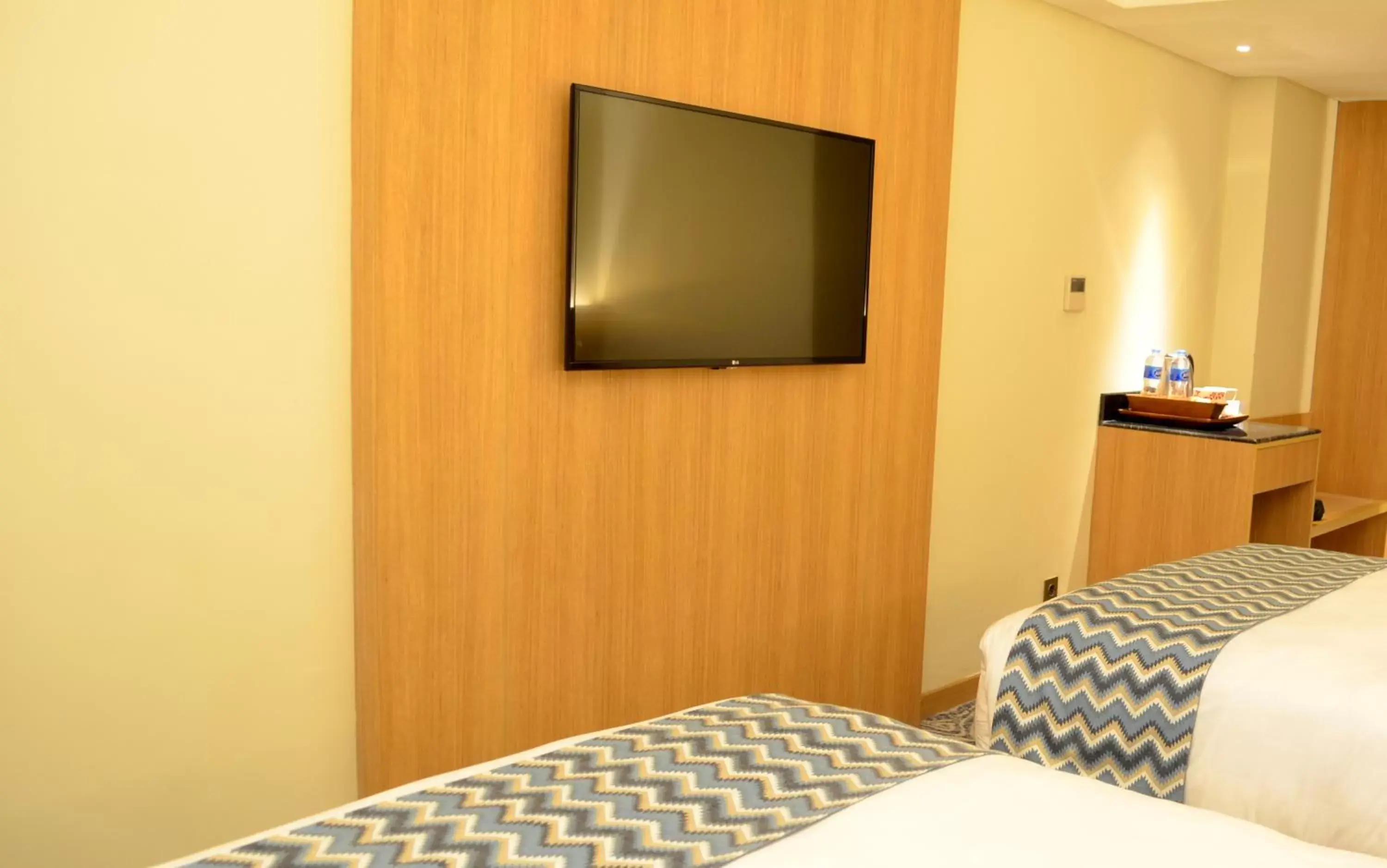 Bedroom, Bed in Louis Kienne Hotel Simpang Lima Bedroom, Bed in Louis Kienne Hotel Simpang Lima