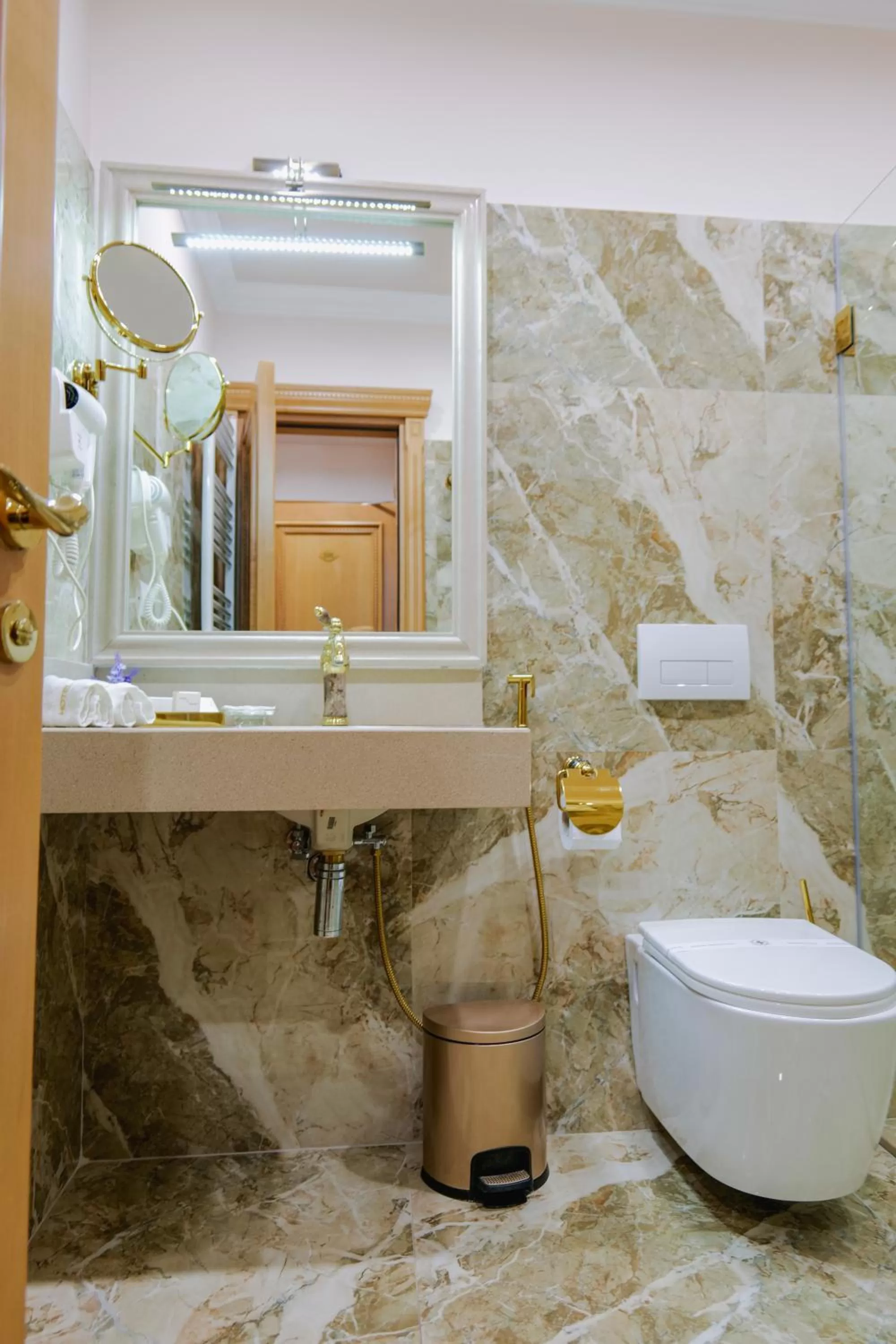 Bathroom in Hotel Boka