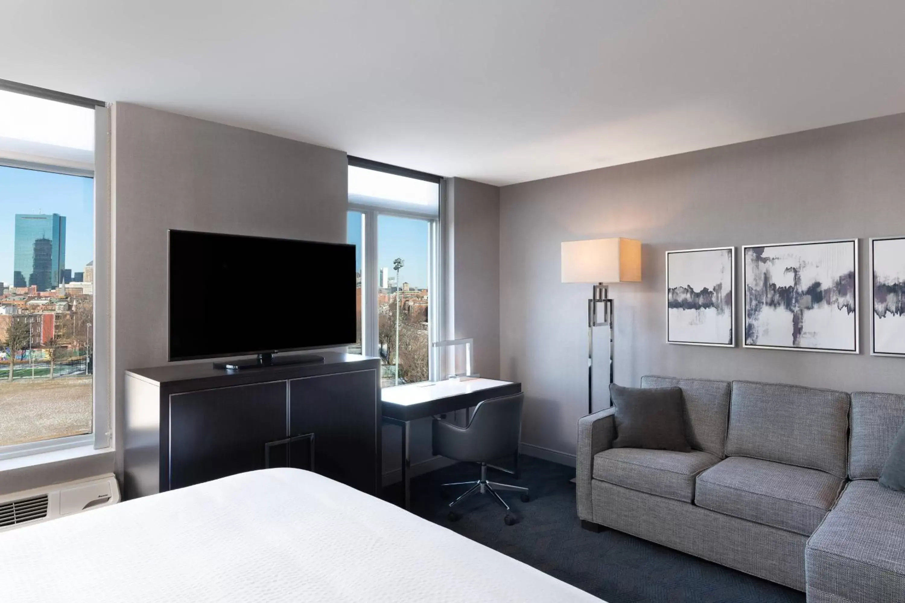 Photo of the whole room, TV/Entertainment Center in Residence Inn Boston Downtown/South End