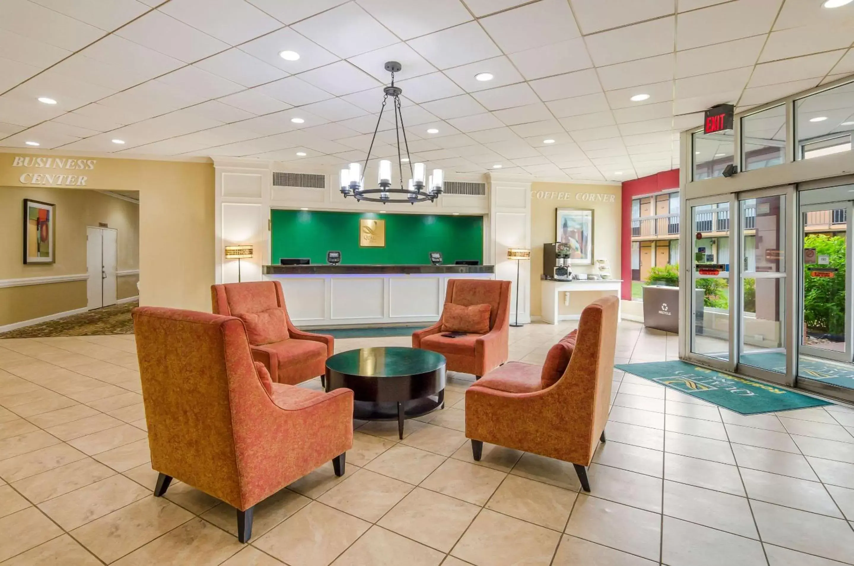 Lobby or reception, Lobby/Reception in Quality Inn Roanoke Airport