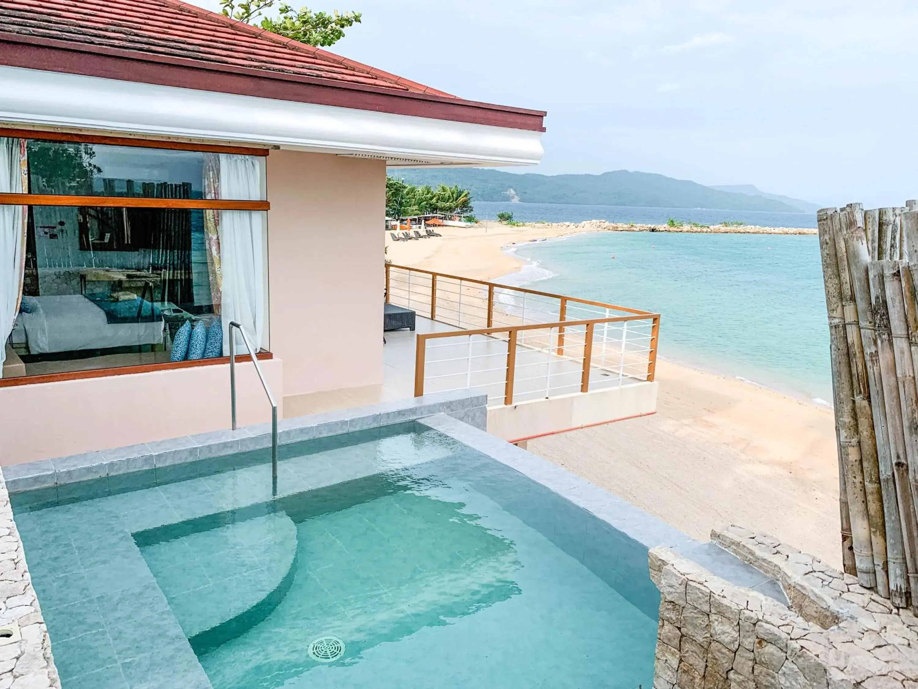Balcony/Terrace, Swimming Pool in Misibis Bay