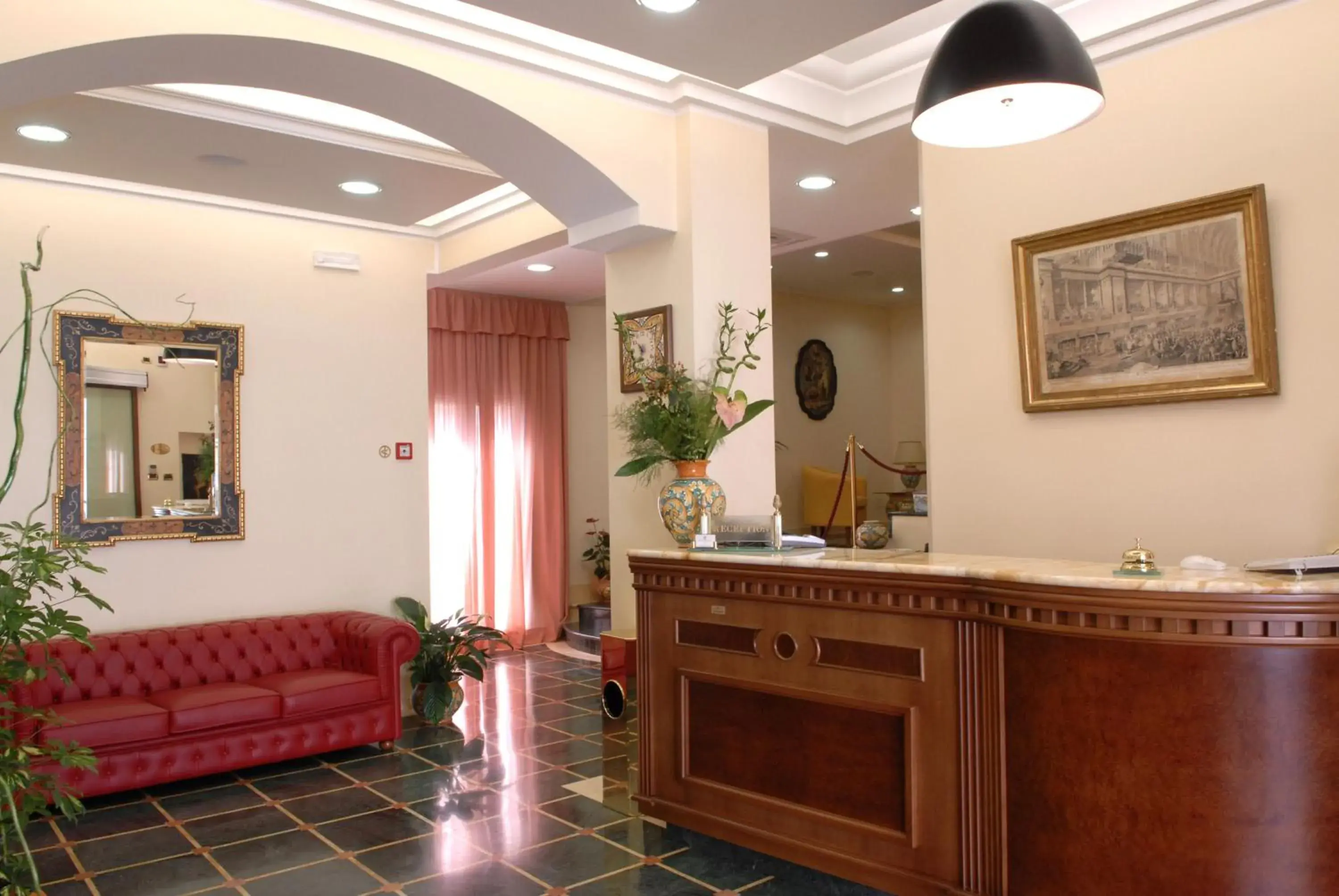 Day, Lobby/Reception in Hotel Paradiso Delle Madonie