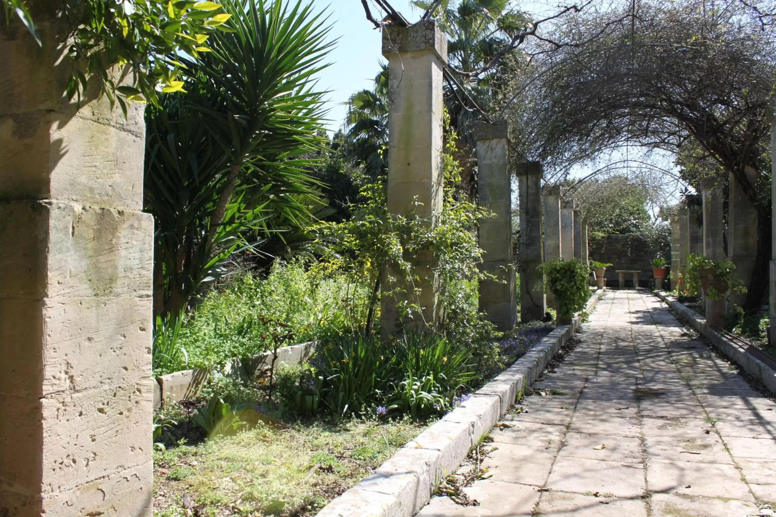 Garden in Dimora Storica ''Casa Sicuro''