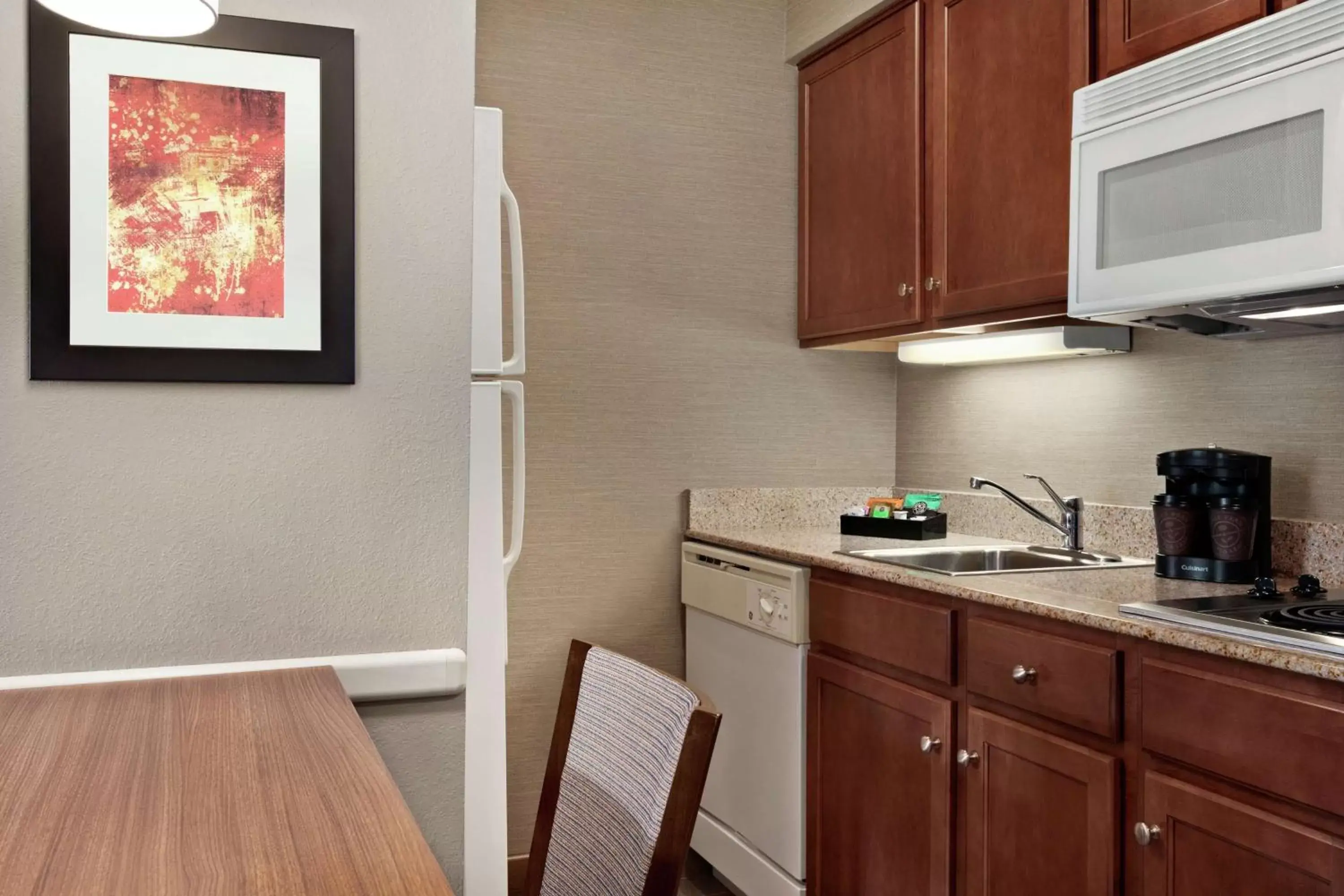 Kitchen or kitchenette, Kitchen/Kitchenette in Homewood Suites by Hilton Harrisburg East-Hershey Area