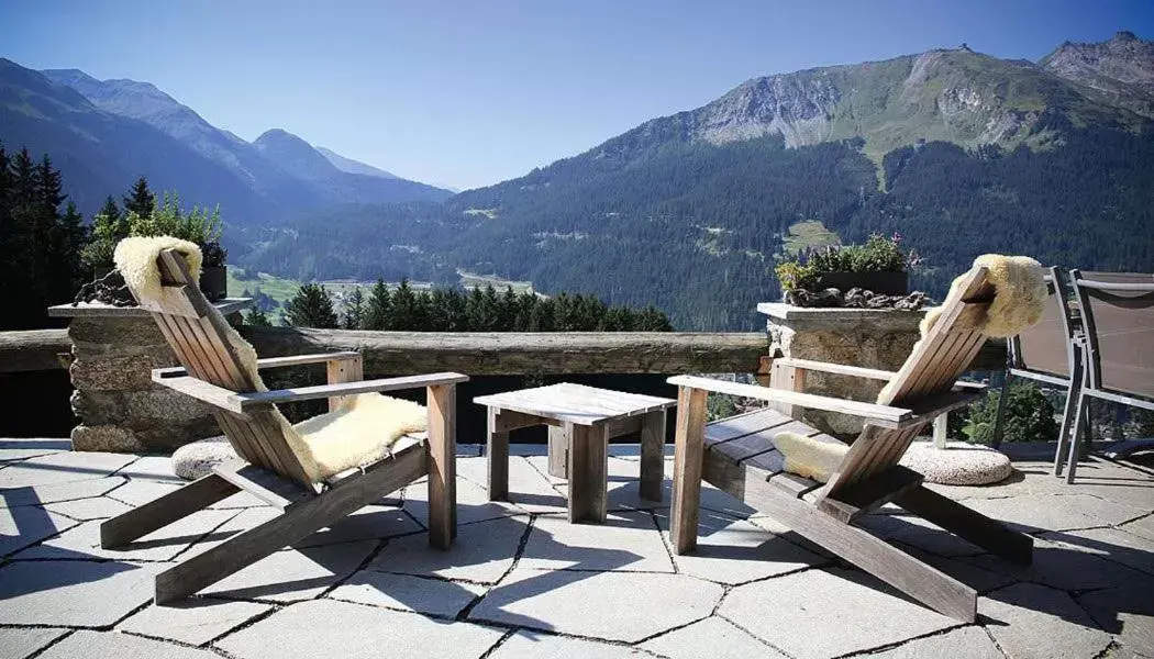 Balcony/Terrace, Mountain View in Berghaus Alpenrösli
