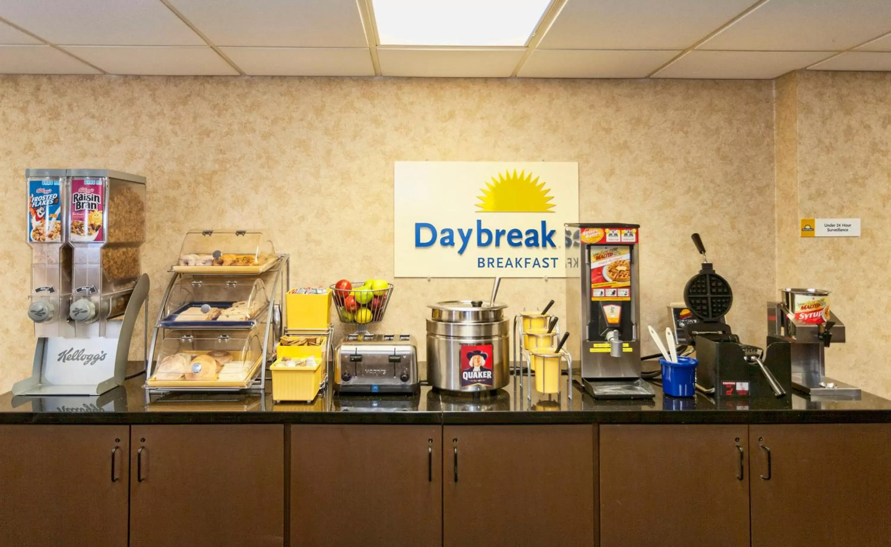 Continental breakfast in Days Inn by Wyndham Duluth Lakewalk