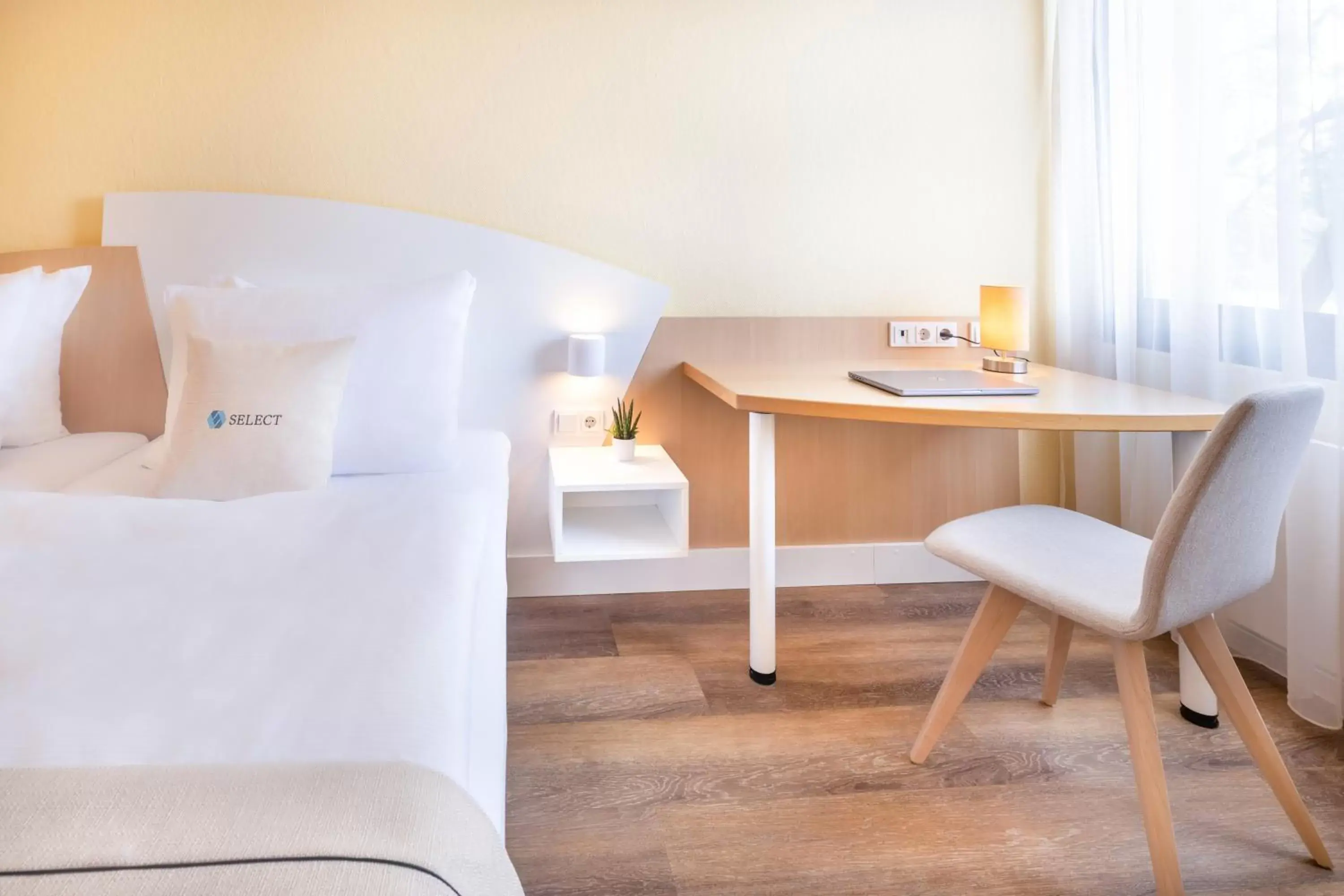 Bedroom, Bed in Select Hotel Erlangen