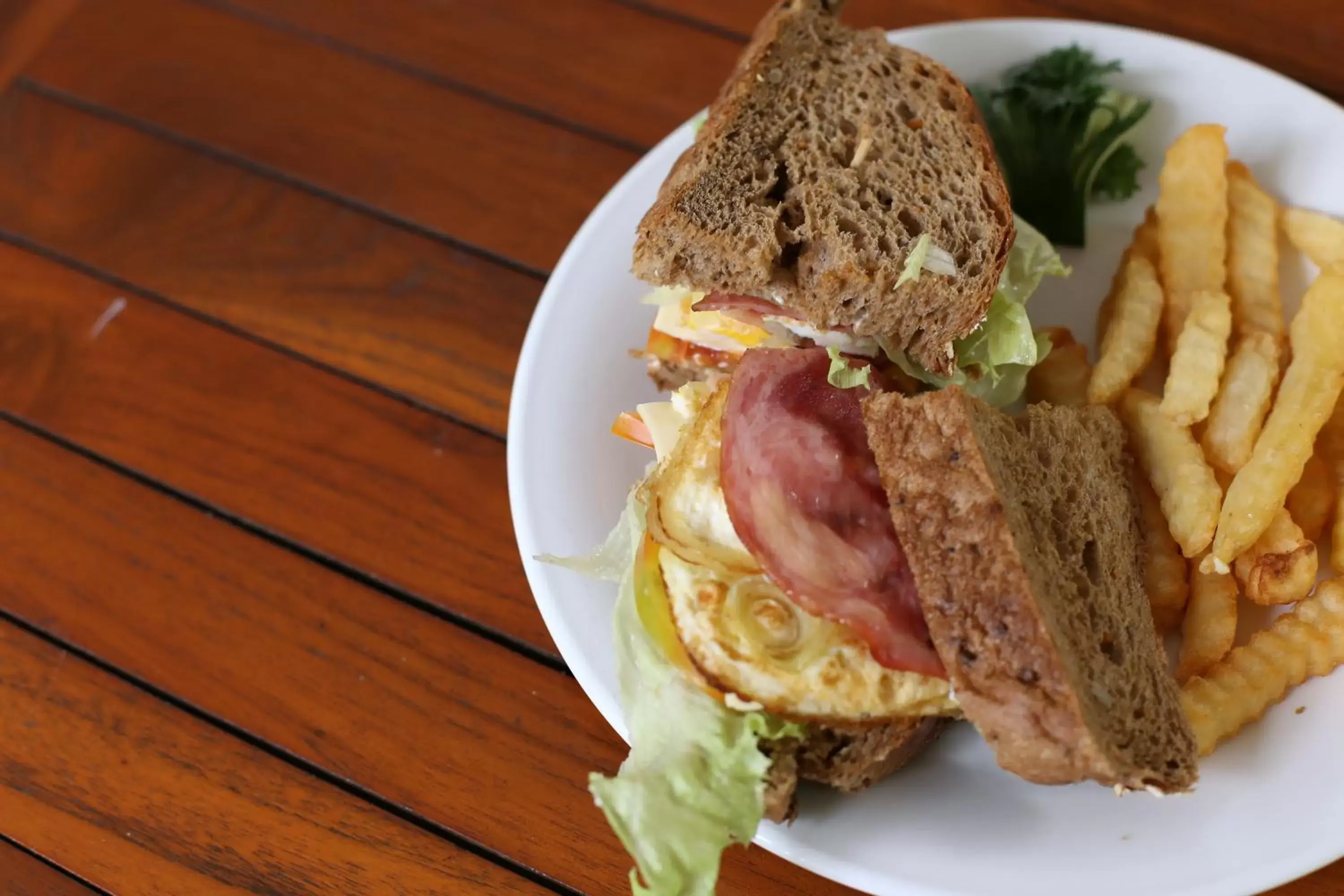 Food in Aquarius Beach Hotel