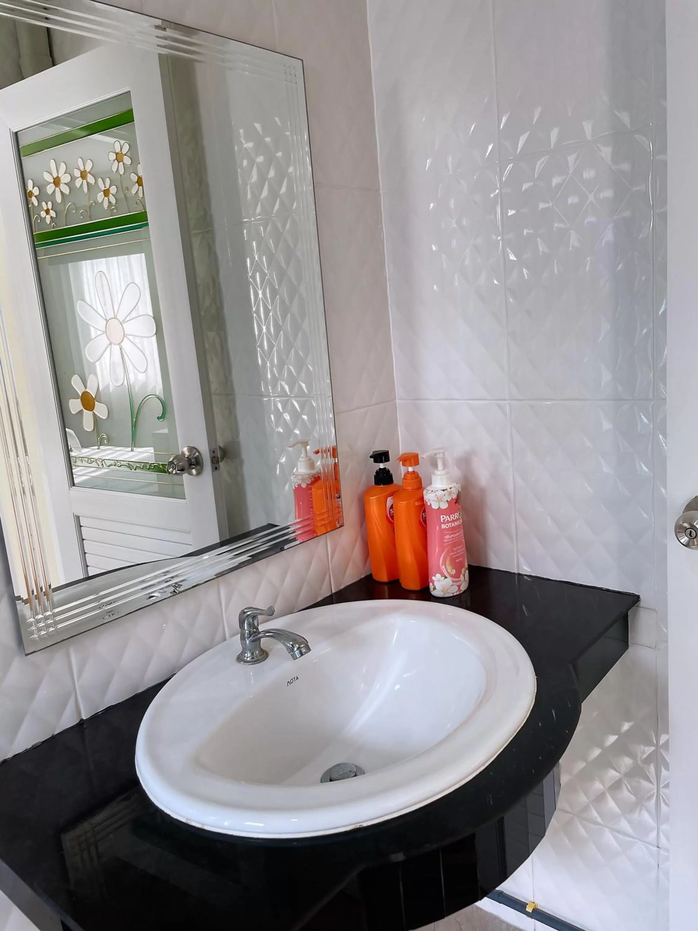 Bathroom in TD Bangkok