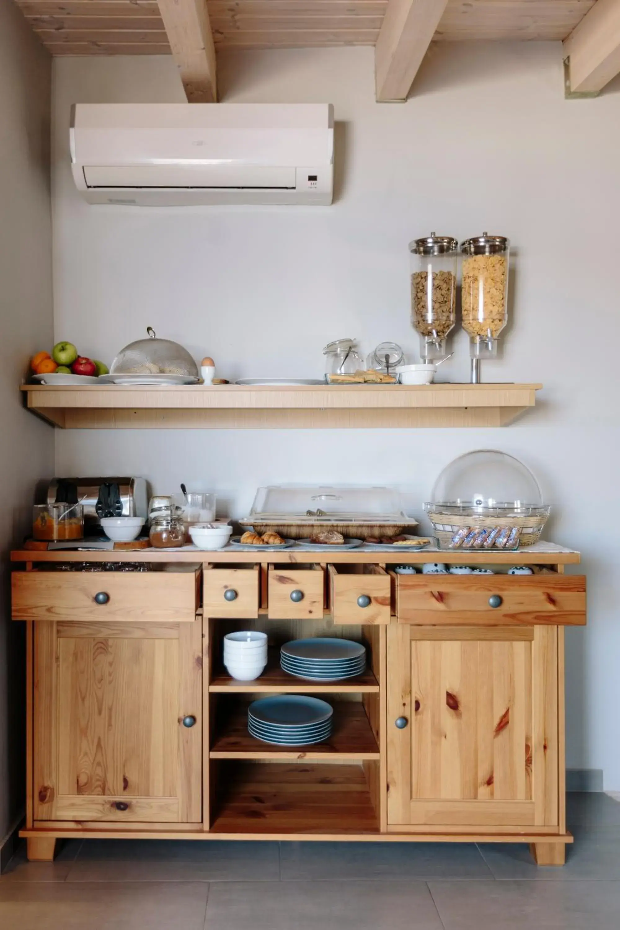 Restaurant/places to eat in Dimitra Boutique Hotel Restaurant/places to eat in Dimitra Boutique Hotel