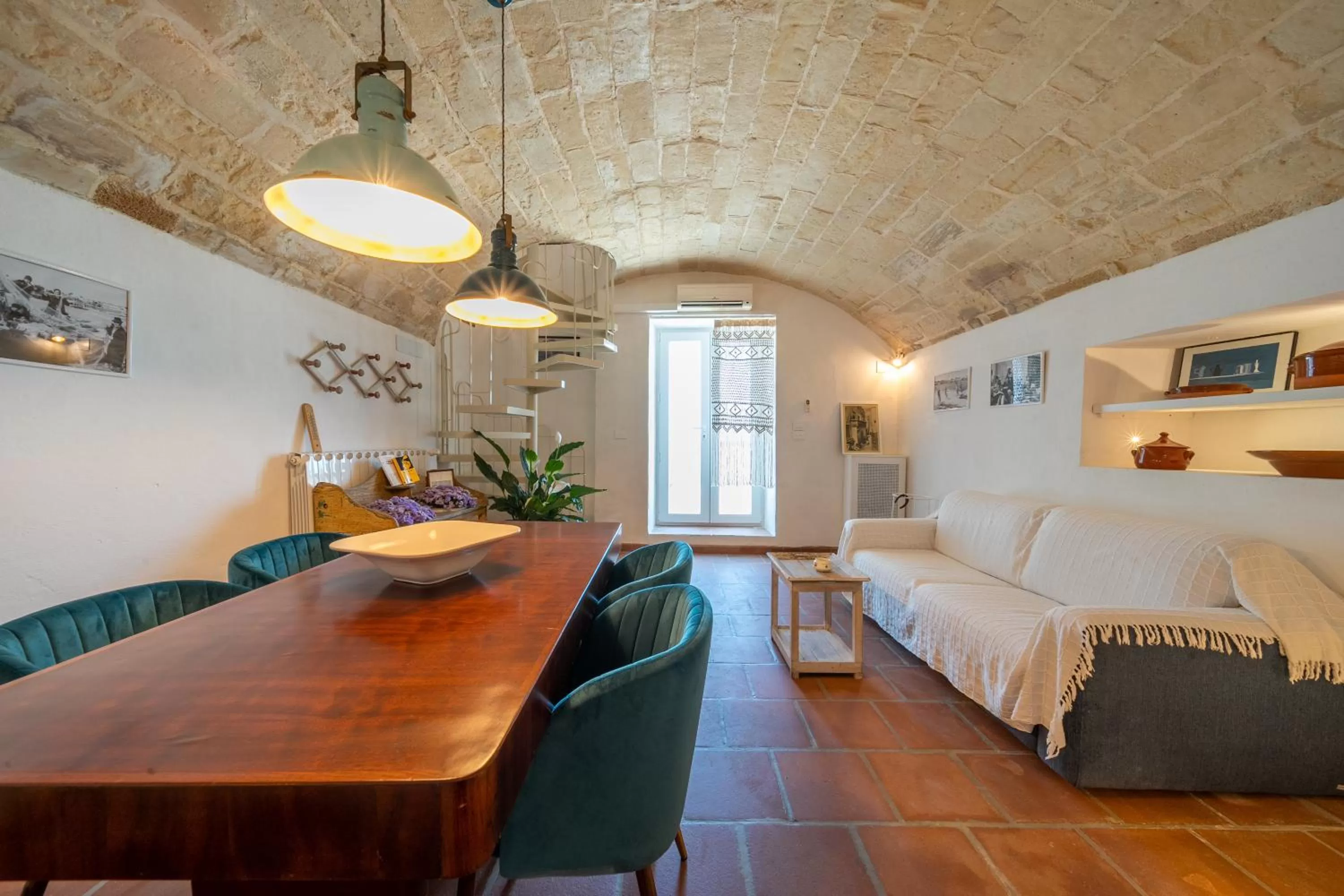 Decorative detail, Bed in Palazzo De Mori