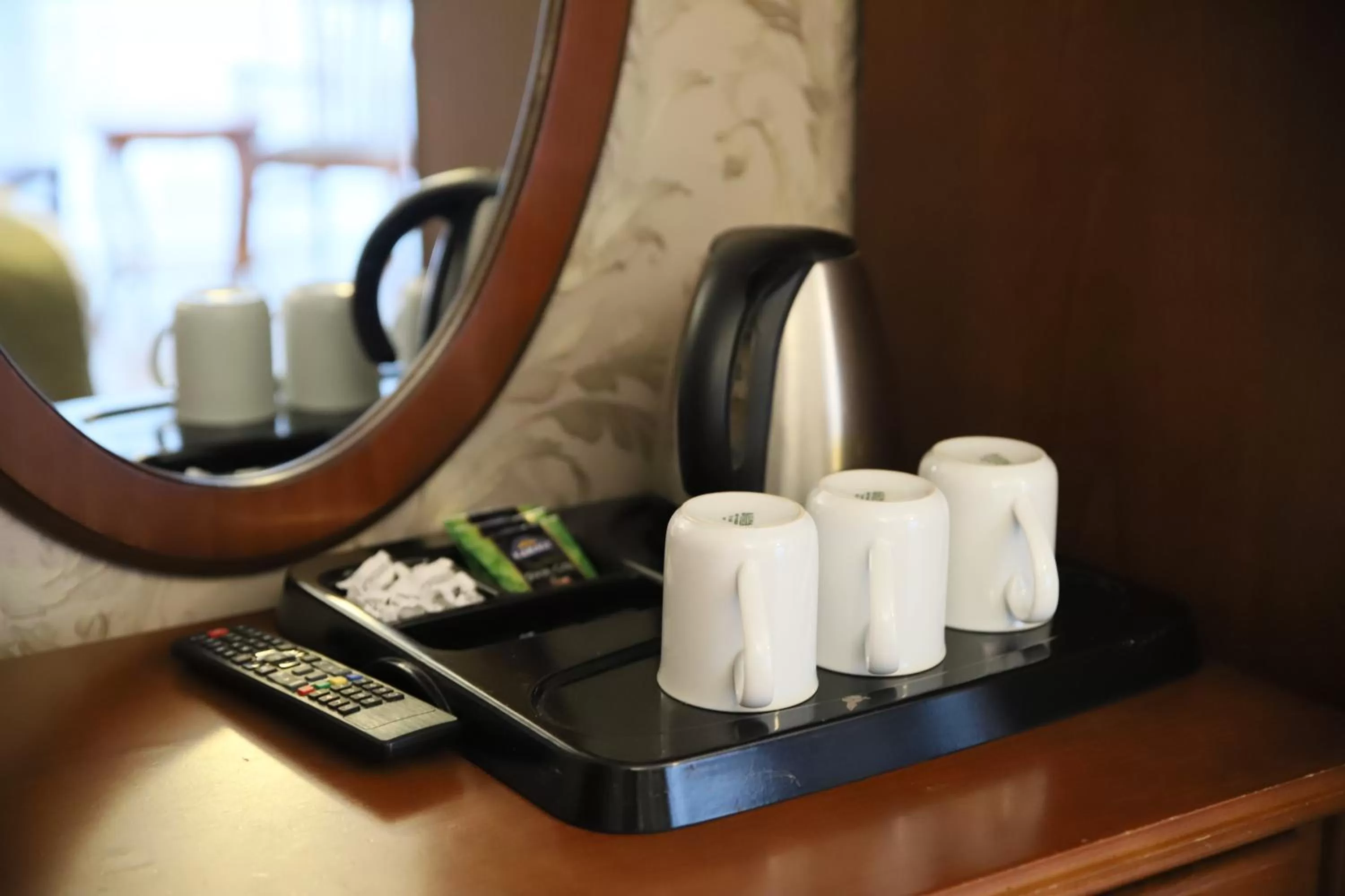 Coffee/tea facilities in Basileus Hotel
