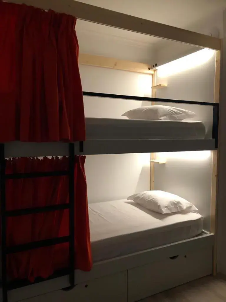 Bunk Bed in Be Lisbon Hostel Intendente