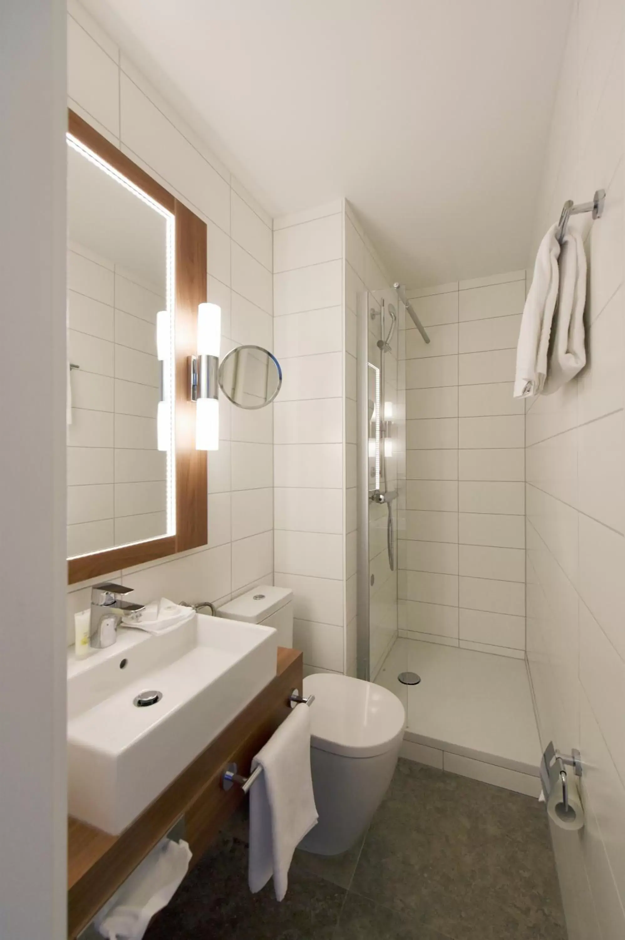 Bathroom in City Hotel Biel Bienne Free Parking