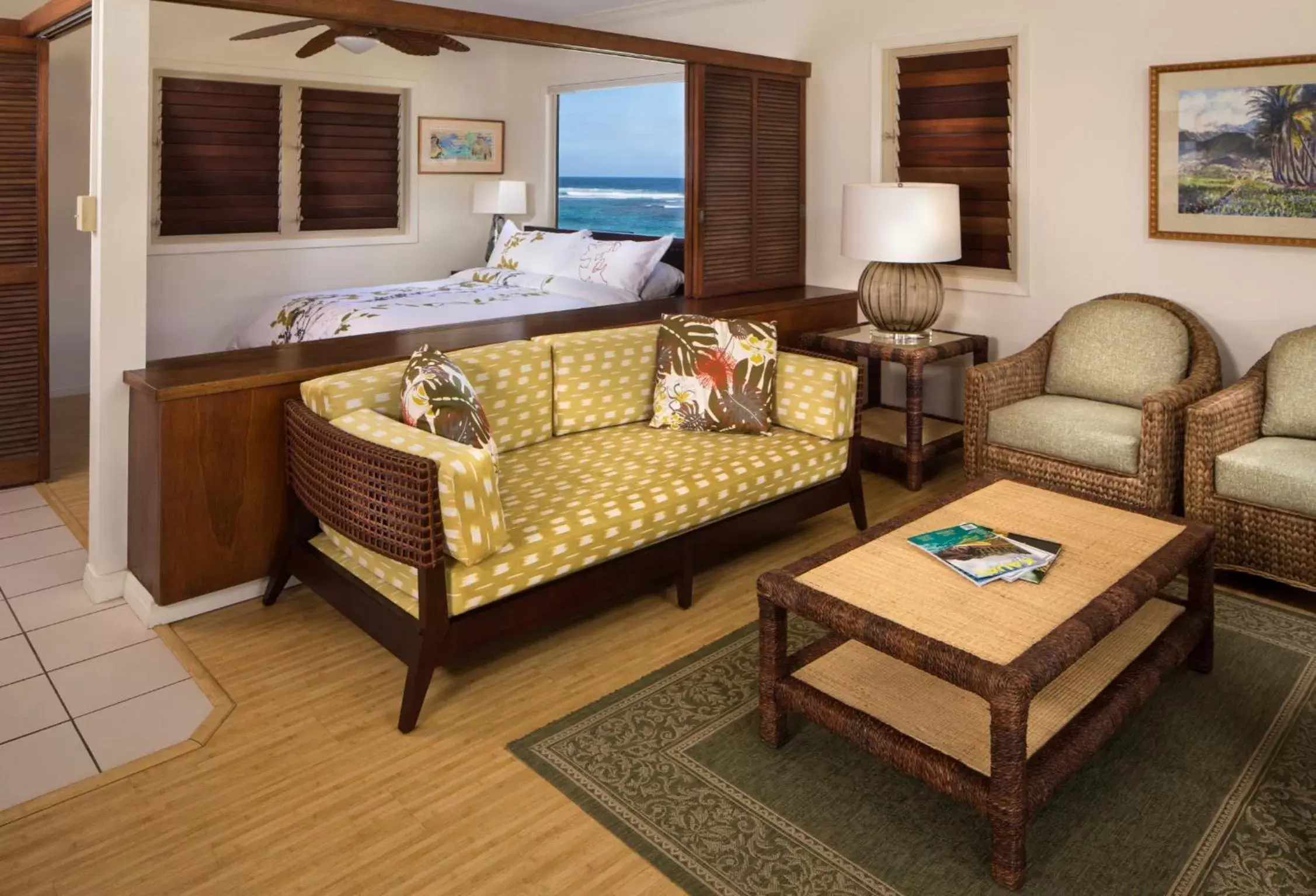 Living room, Seating Area in Hanalei Colony Resort