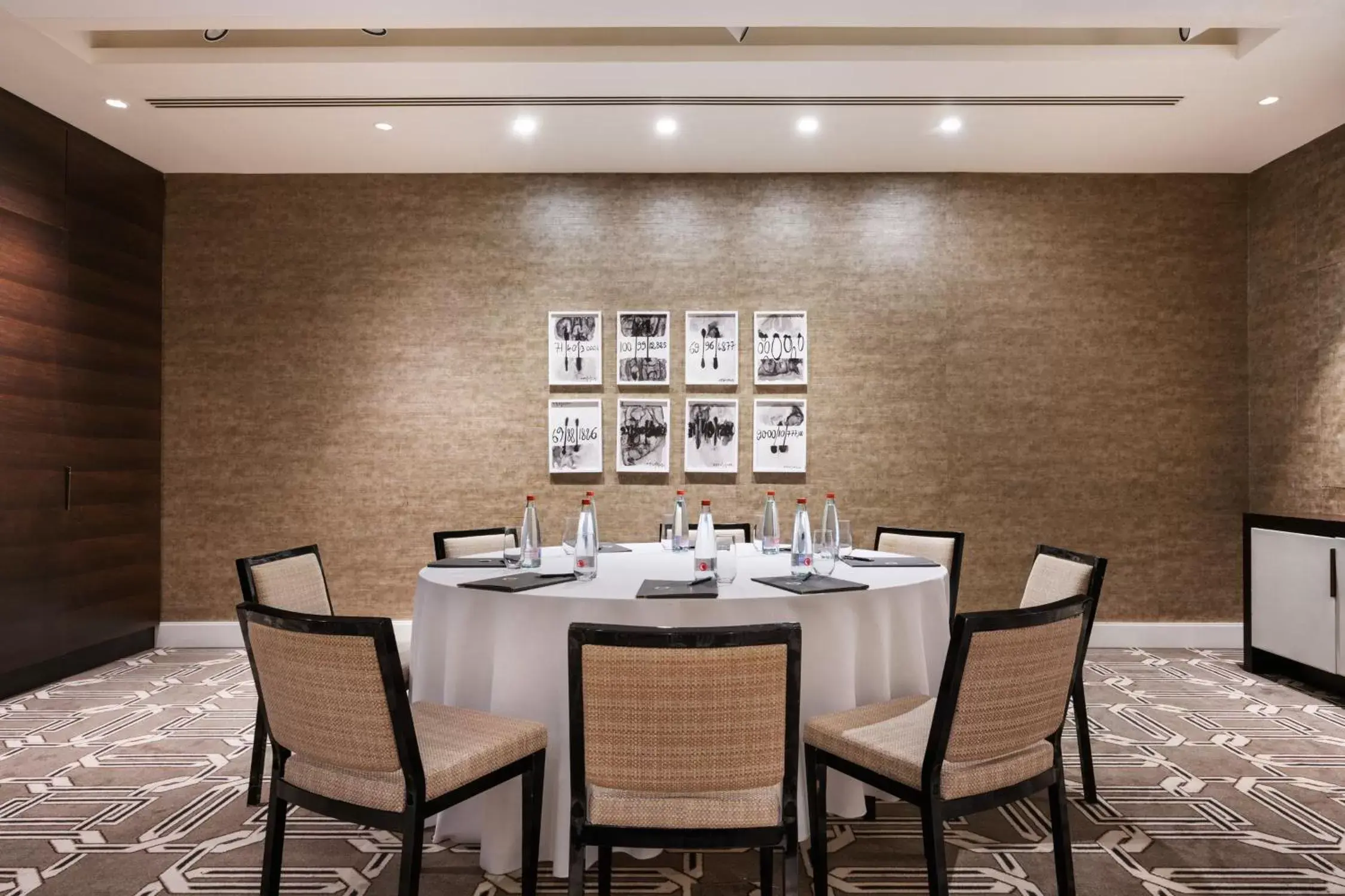 Meeting/conference room, Restaurant/Places to Eat in Orient by Isrotel Exclusive