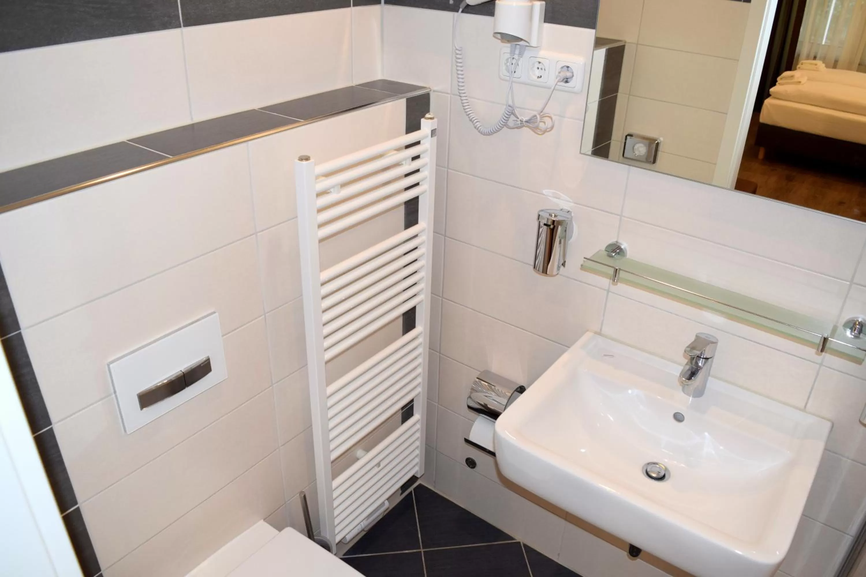 Toilet in Trip Inn Budget Hotel Messe