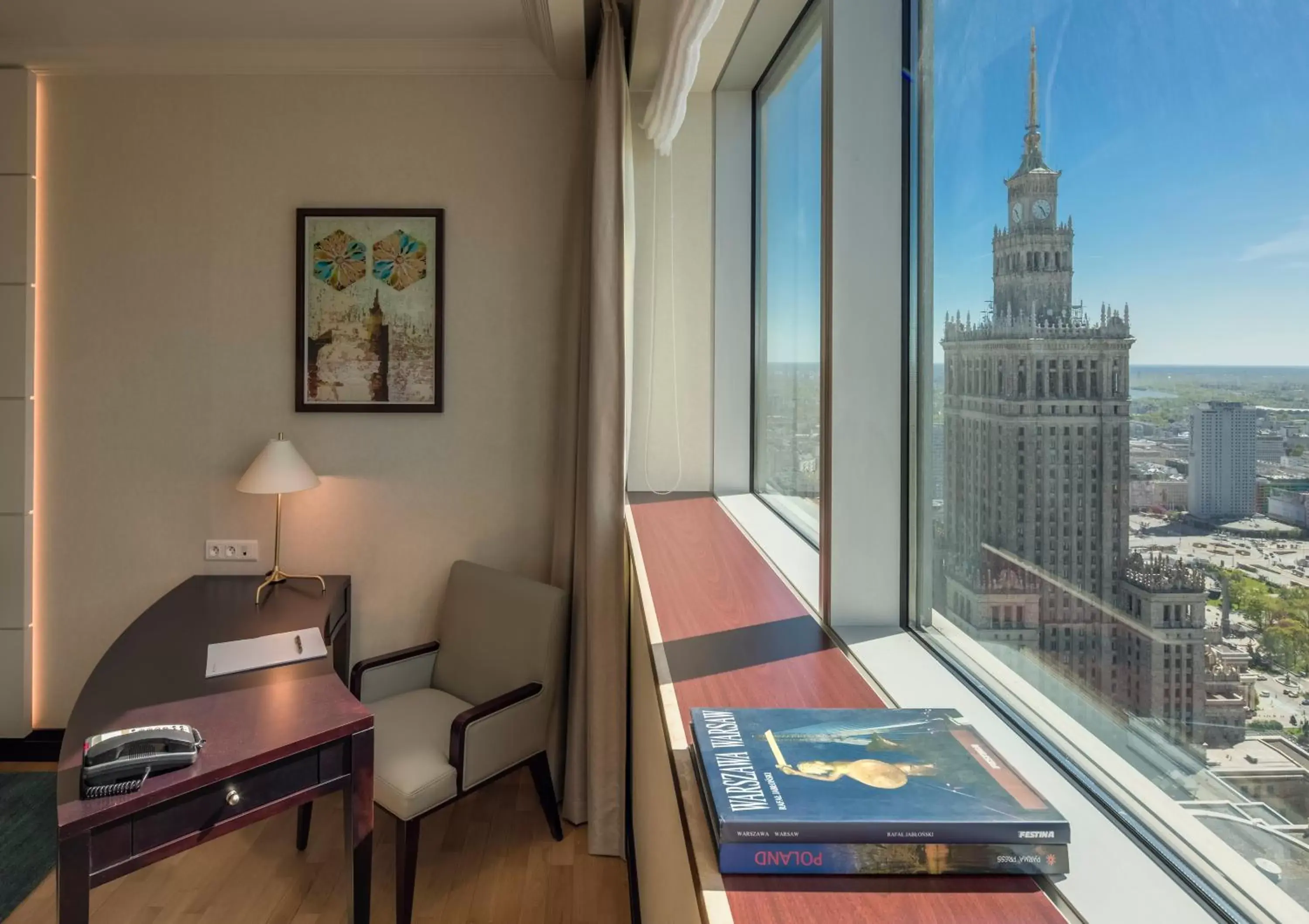 Photo of the whole room in InterContinental Warszawa, an IHG Hotel