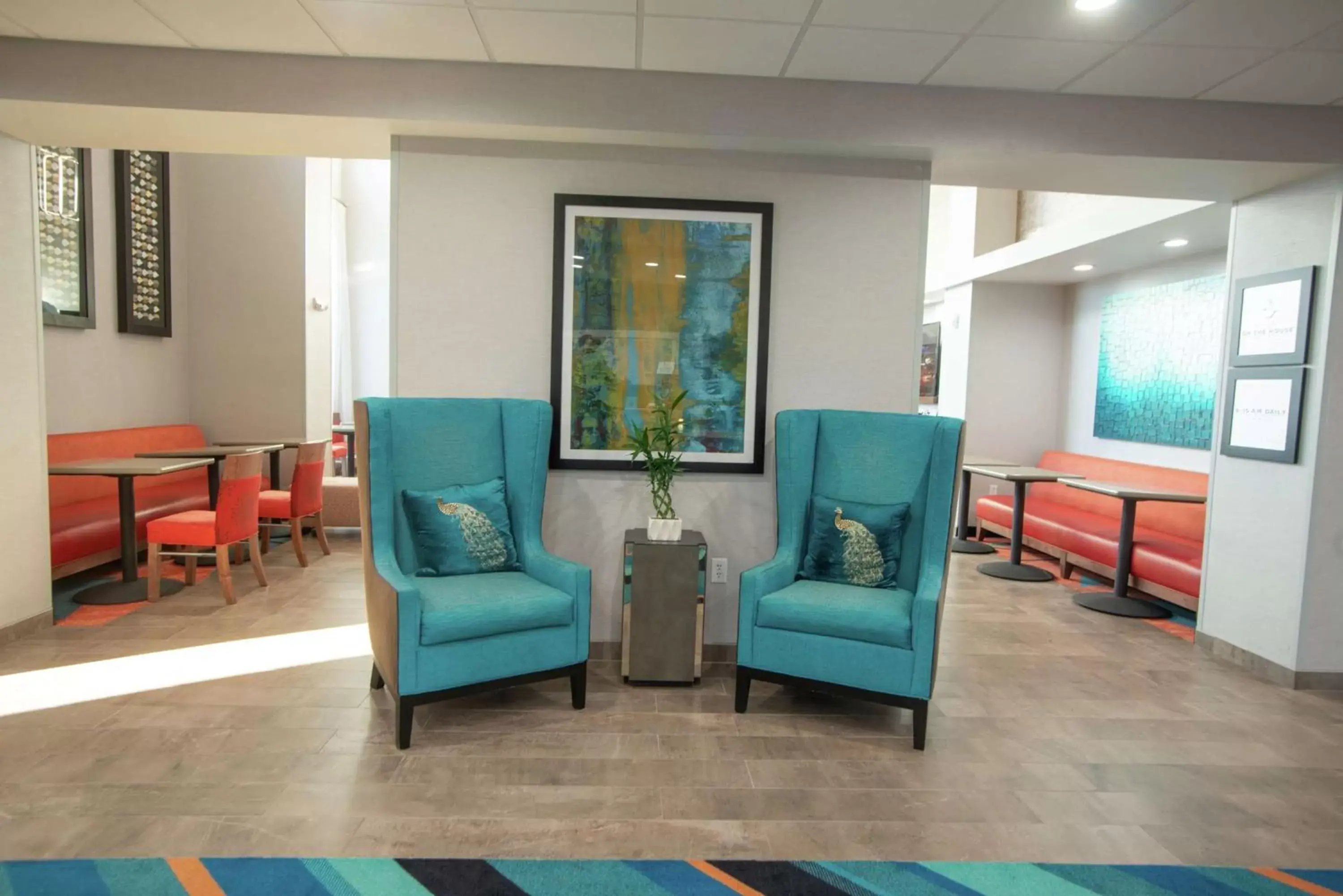 Lobby or reception, Seating Area in Hampton Inn & Suites Oklahoma City/Quail Springs