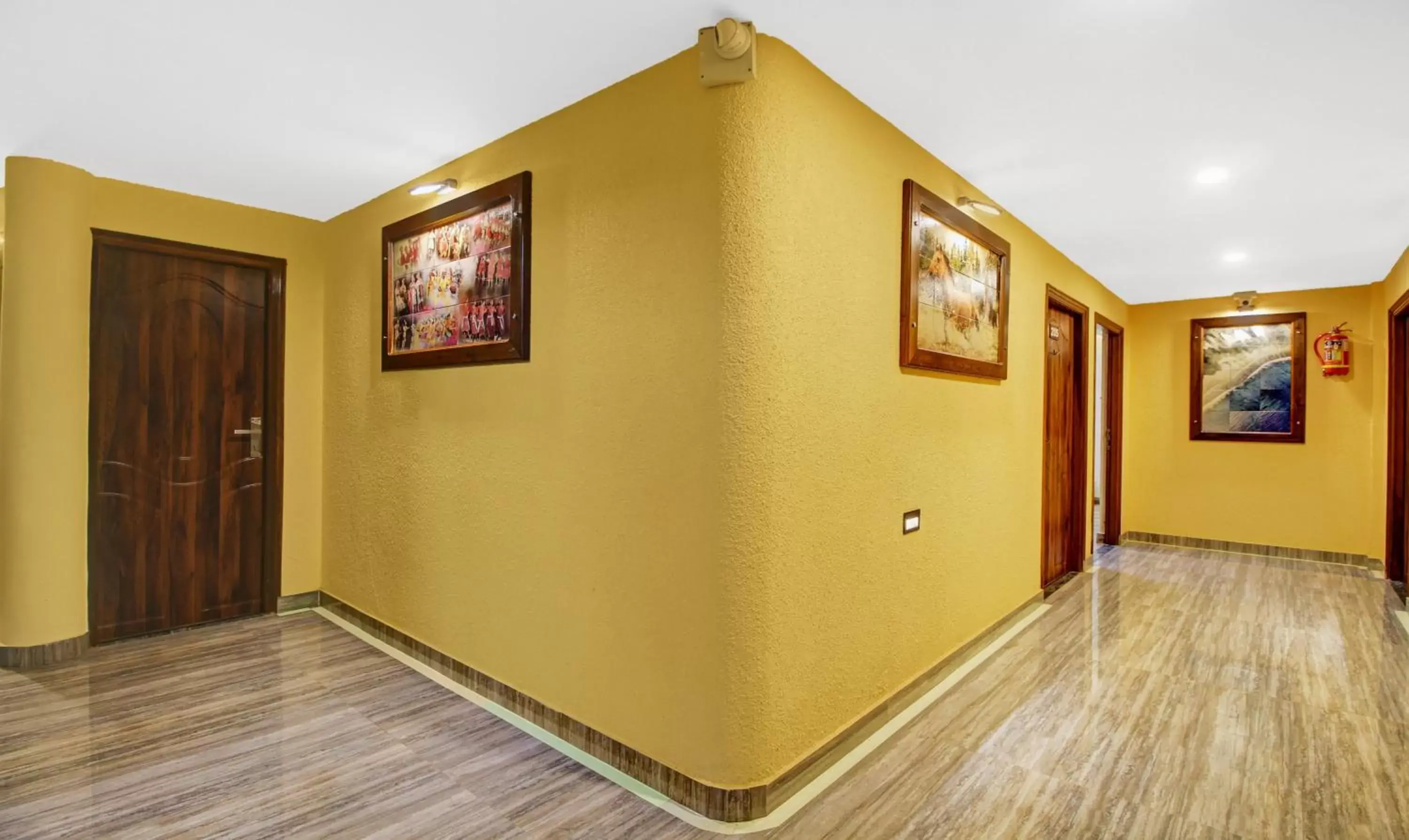 Lobby or reception in Treebo Majestic Palms, 2 Km From Colva Beach Lobby or reception in Treebo Majestic Palms, 2 Km From Colva Beach