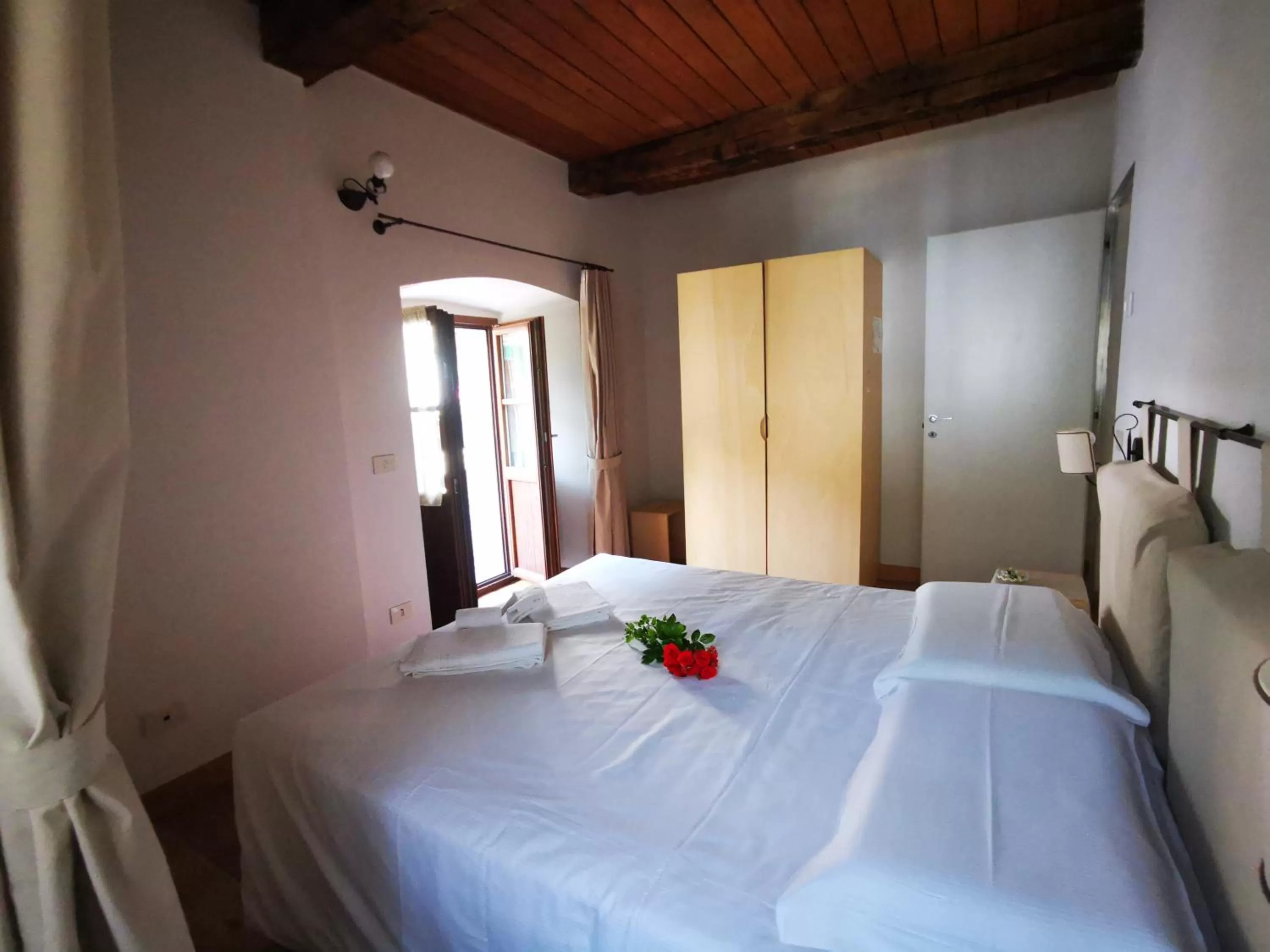 Deluxe Double or Twin Room with Balcony in Dimora Storica Casa Vanni